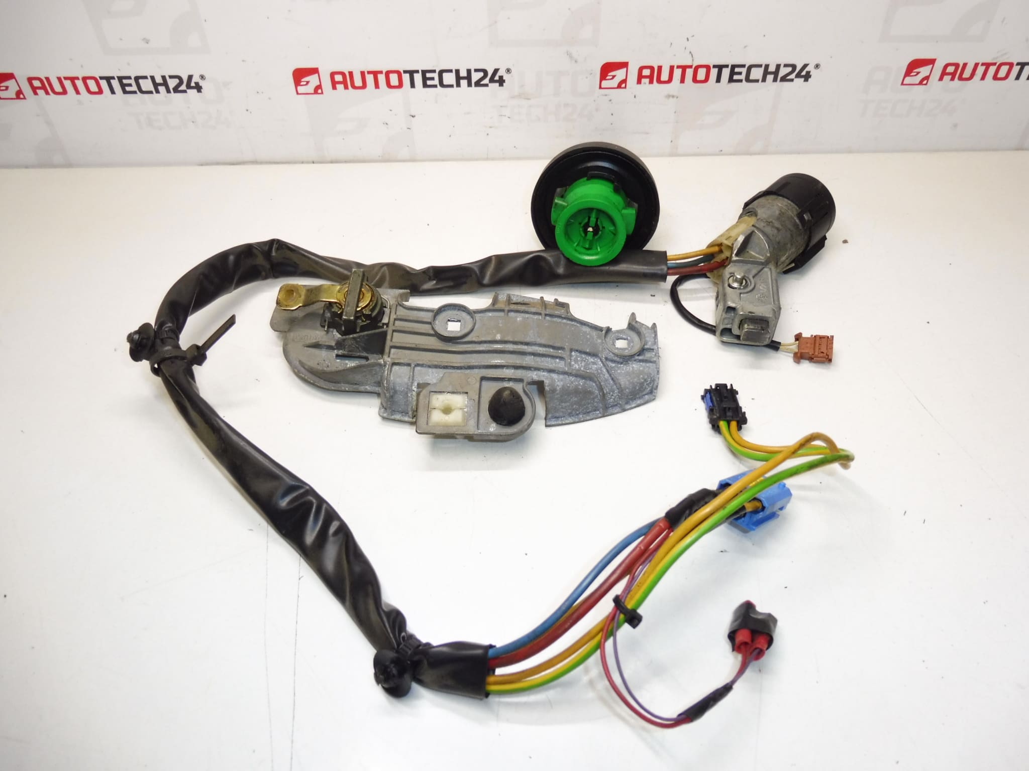 Kit de serrures avec clé pour Citroën C5 2001-2007 4162Z0 4162CE – Image 2