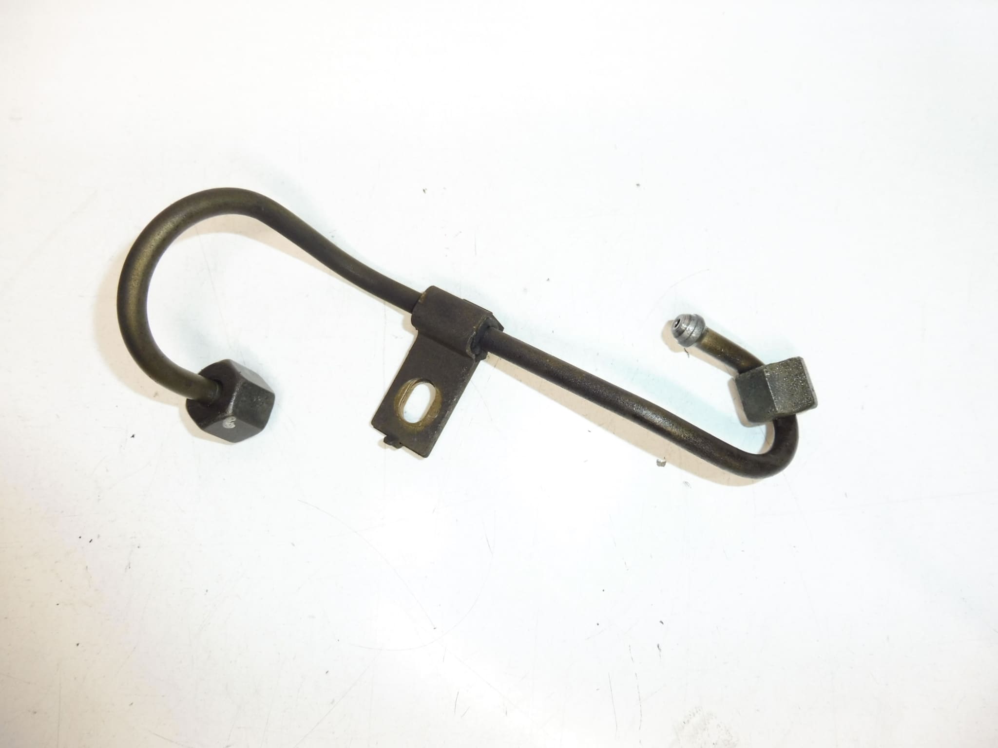 Tuyau de sortie de pompe vers la rampe d'injection 1.4 HDi 16V Citroën/Peugeot 1570F1 – Image 2