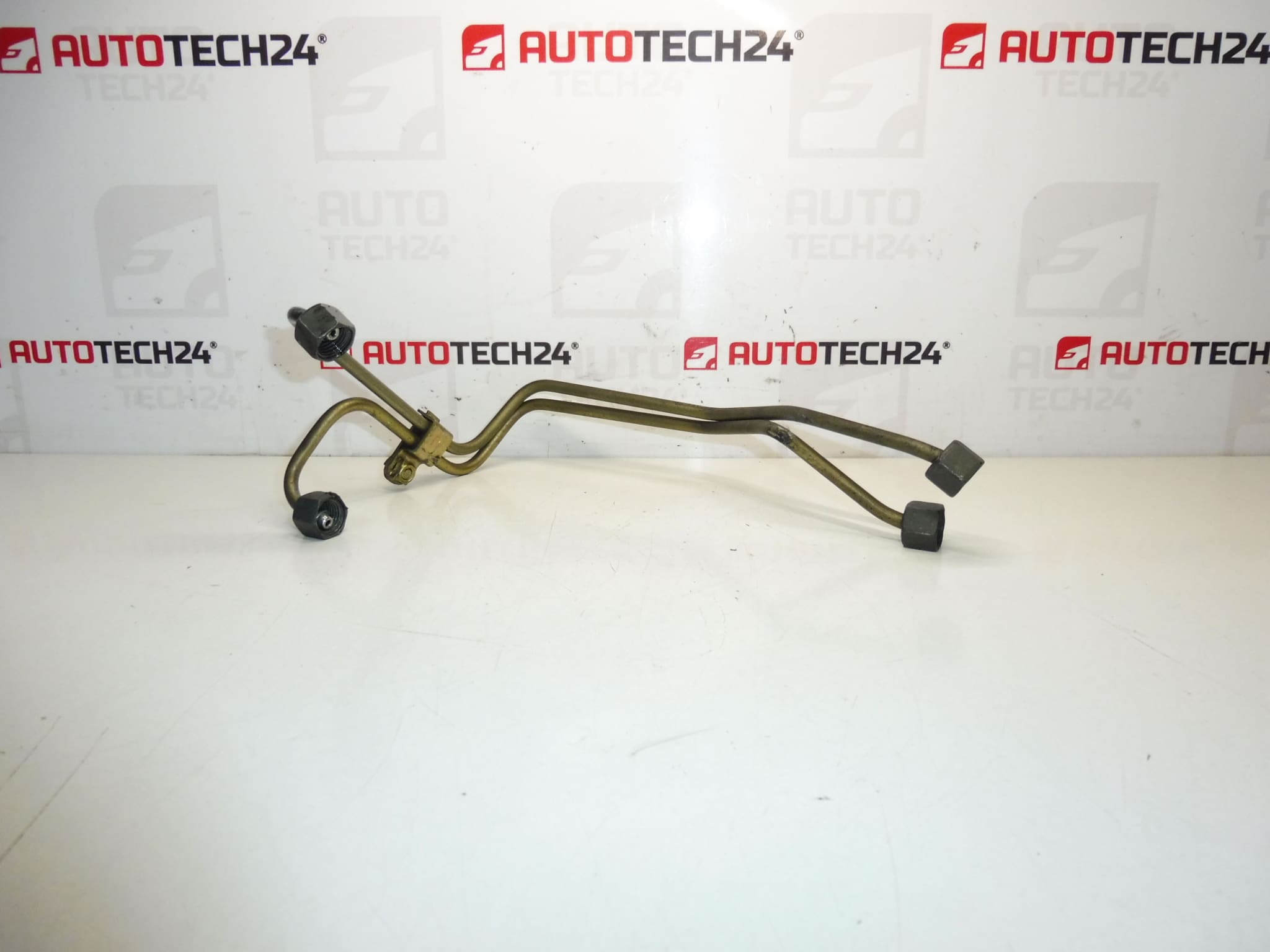 Pipe Rail Entrée 1 et 2. Rouleau 1.4 HDI 16V Citroën Peugeot 1570F6