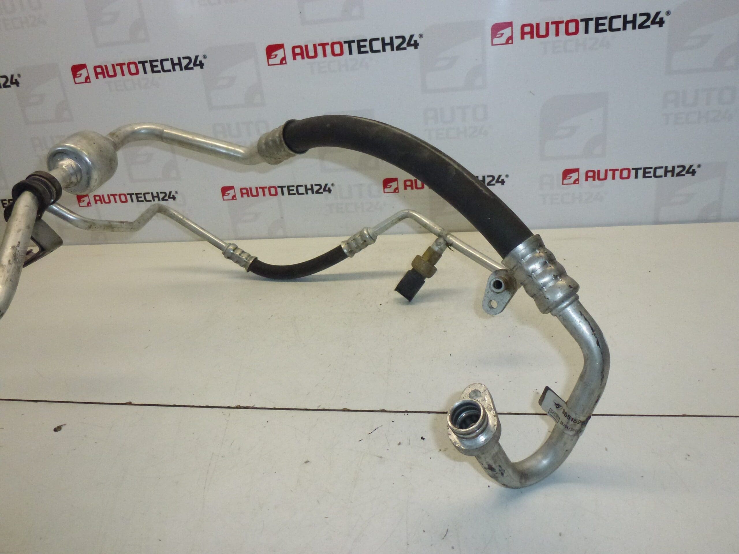 Tuyau de climatisation pour Citroën Berlingo II 9651529380 6460SC – Image 2