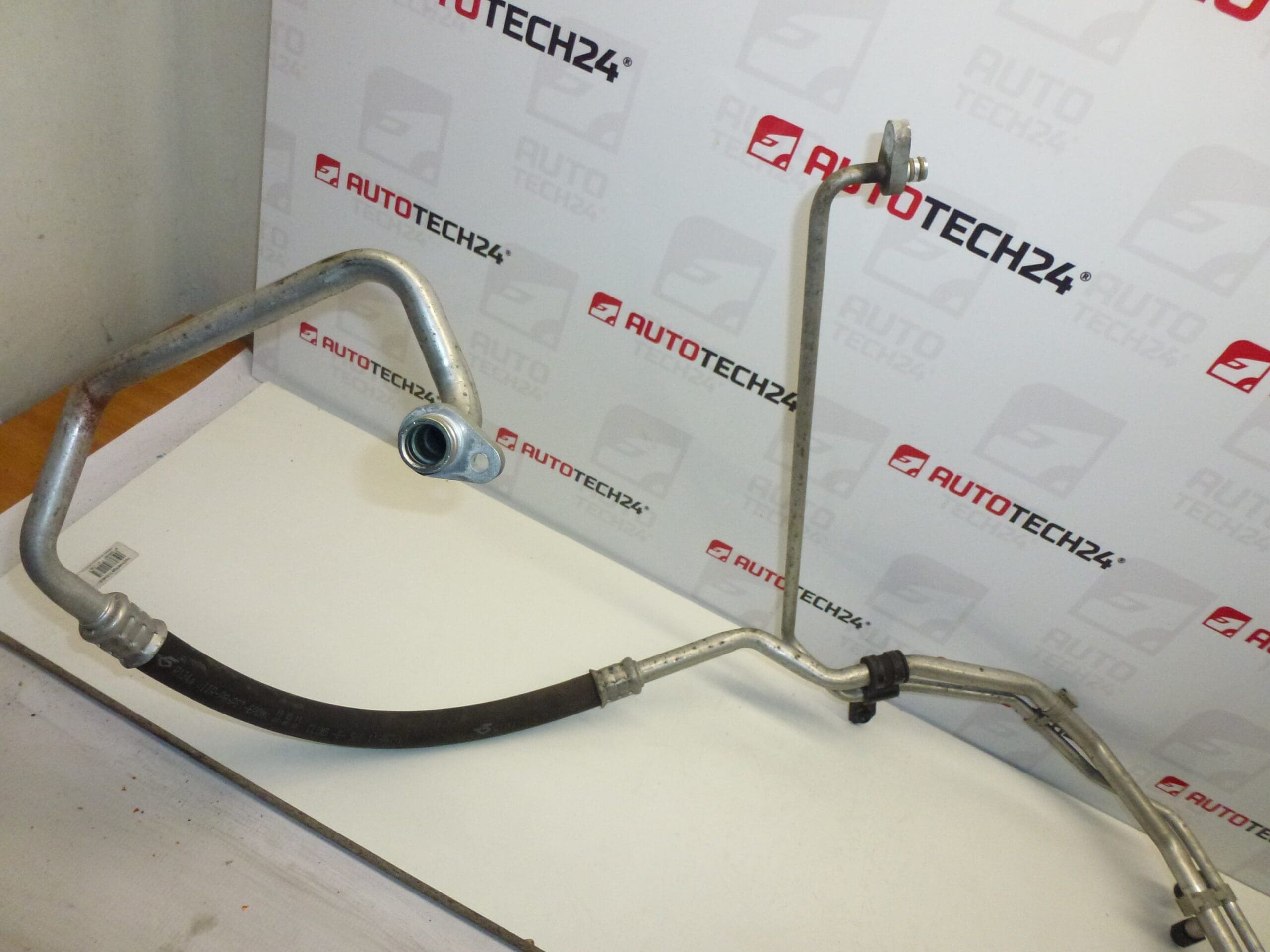 Tuyau de climatisation double d'occasion pour Citroën C1 et Peugeot 107 88720-0H010C 6460SX – Image 2