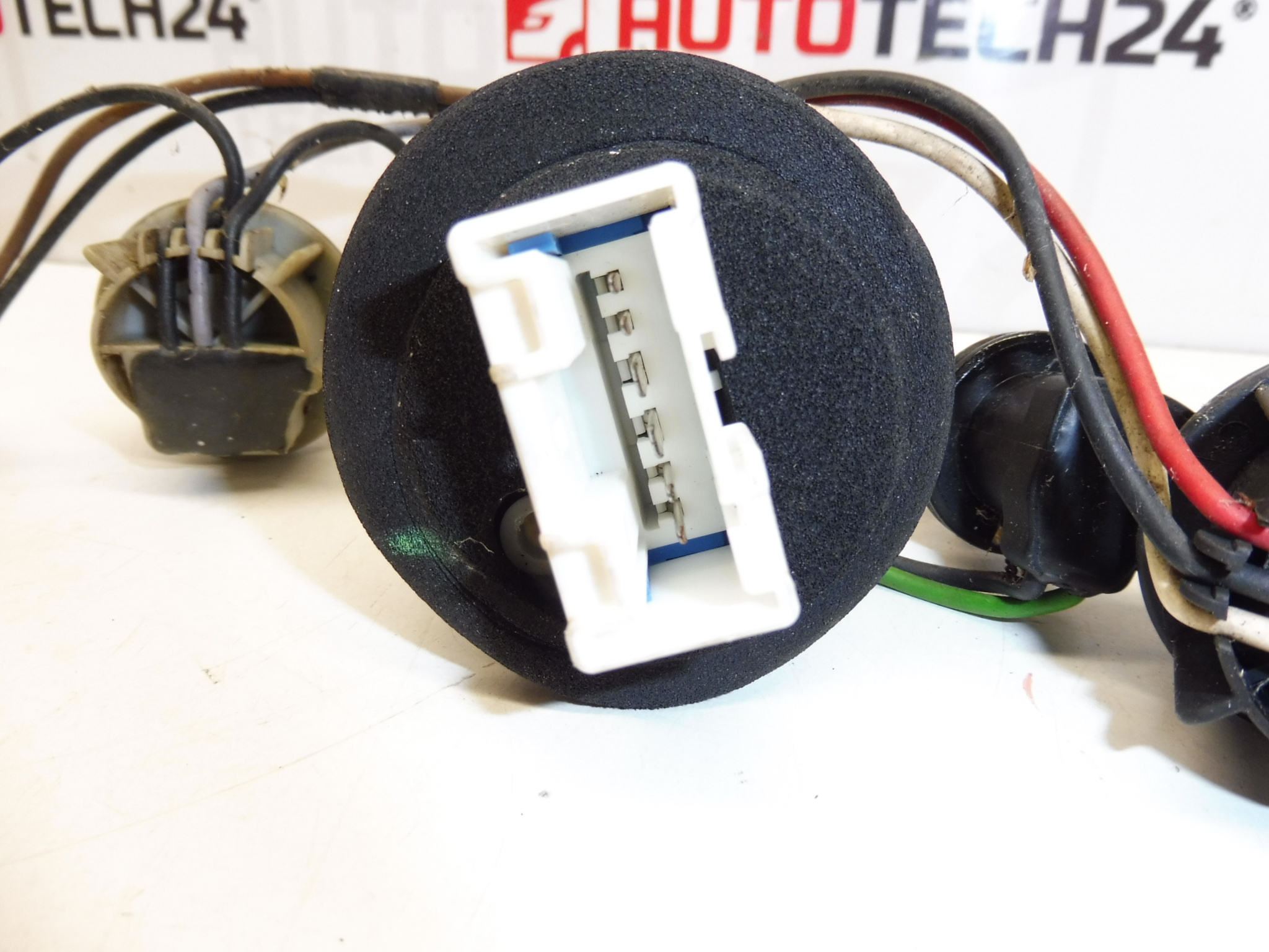 Ensemble feu arrière Peugeot 407 COUPÉ 6534PP