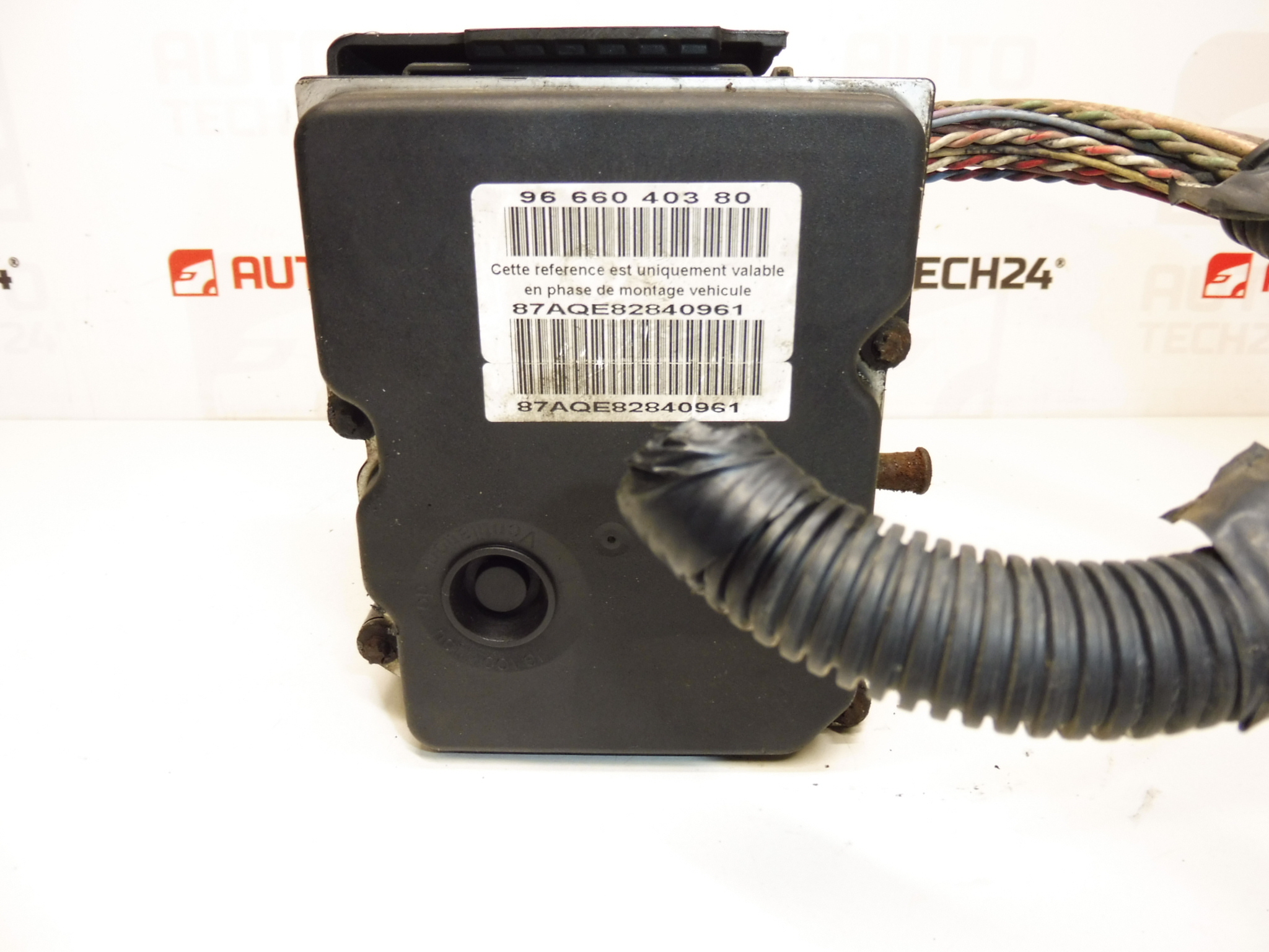 Pompe ABS ESP Bosch Citroën Peugeot 9666040380 0265951121