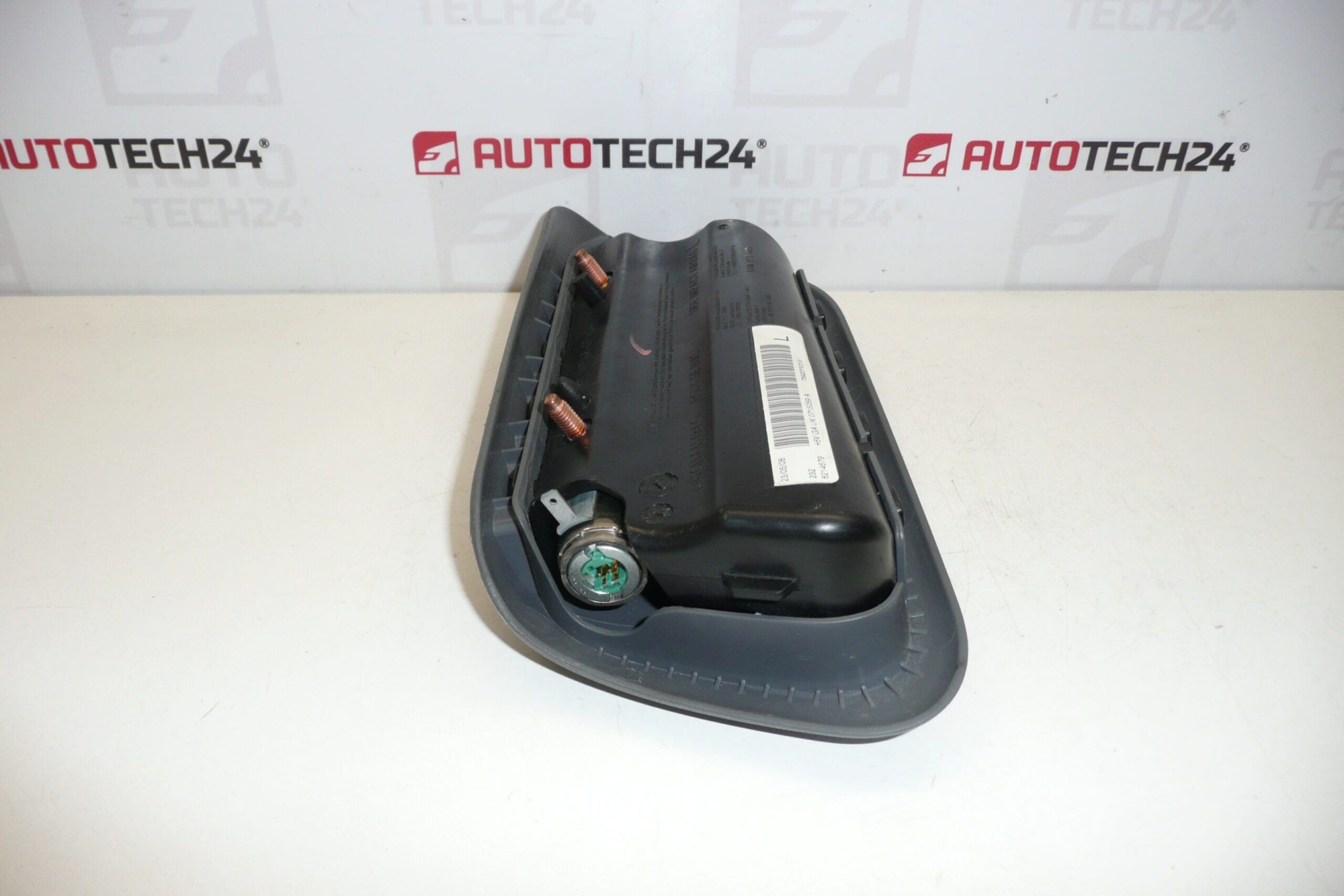 Airbag gauche pour Citroën C1 et Peugeot 107 73920YV010 8216FK – Image 2