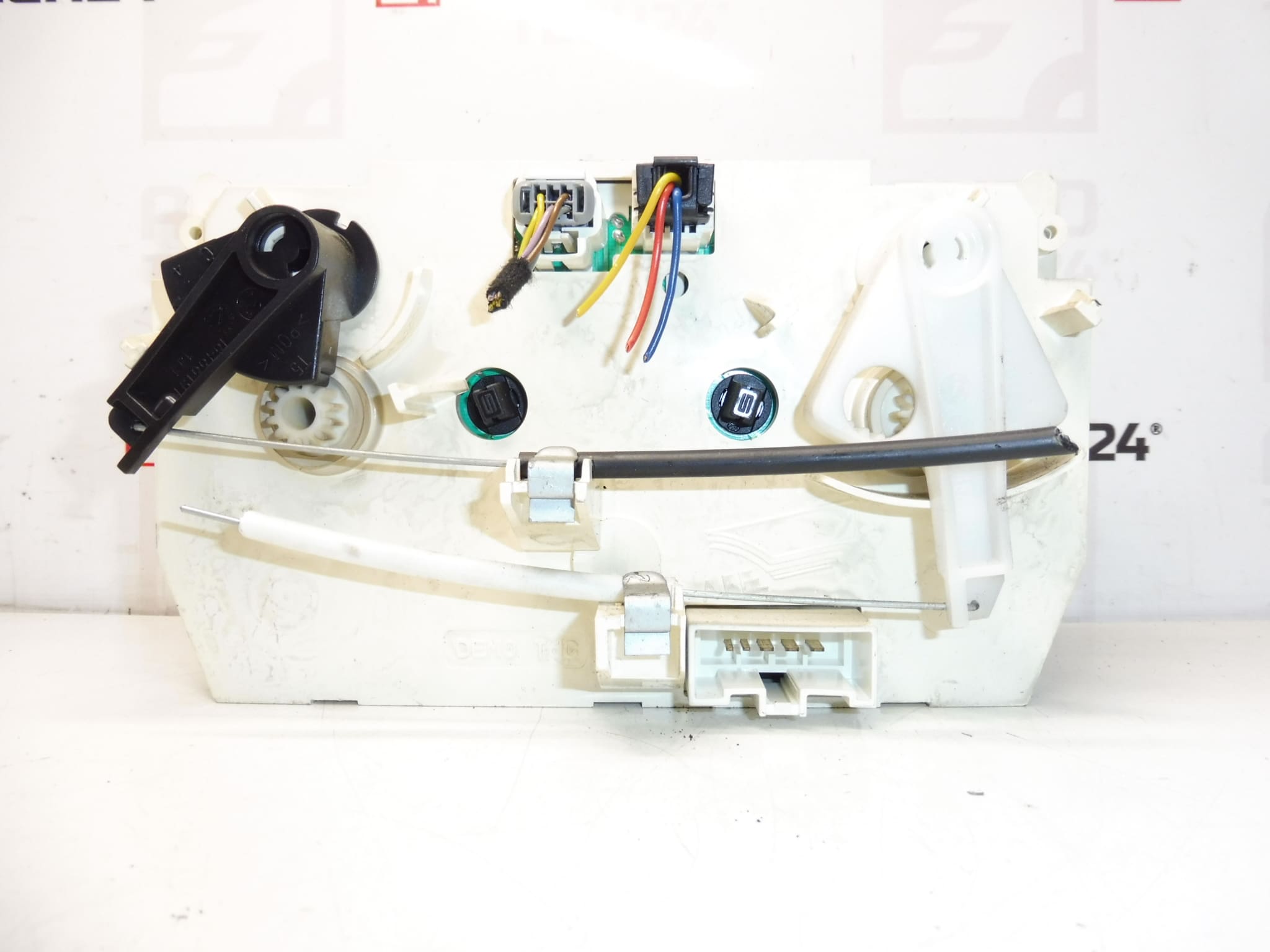 Commande de chauffage Peugeot 307 1848819139 142140000 T5CHESS 6451JN – Image 2