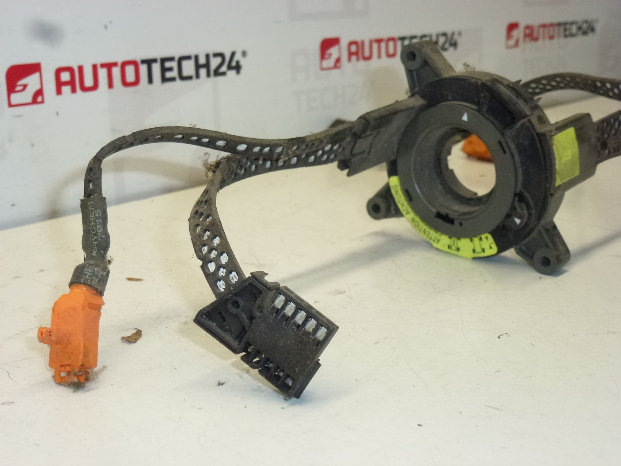 Contact tournant d'occasion pour airbag, klaxon et autoradio – Citroën/Peugeot (réf. 9627442580 / 4112X7) – Image 2