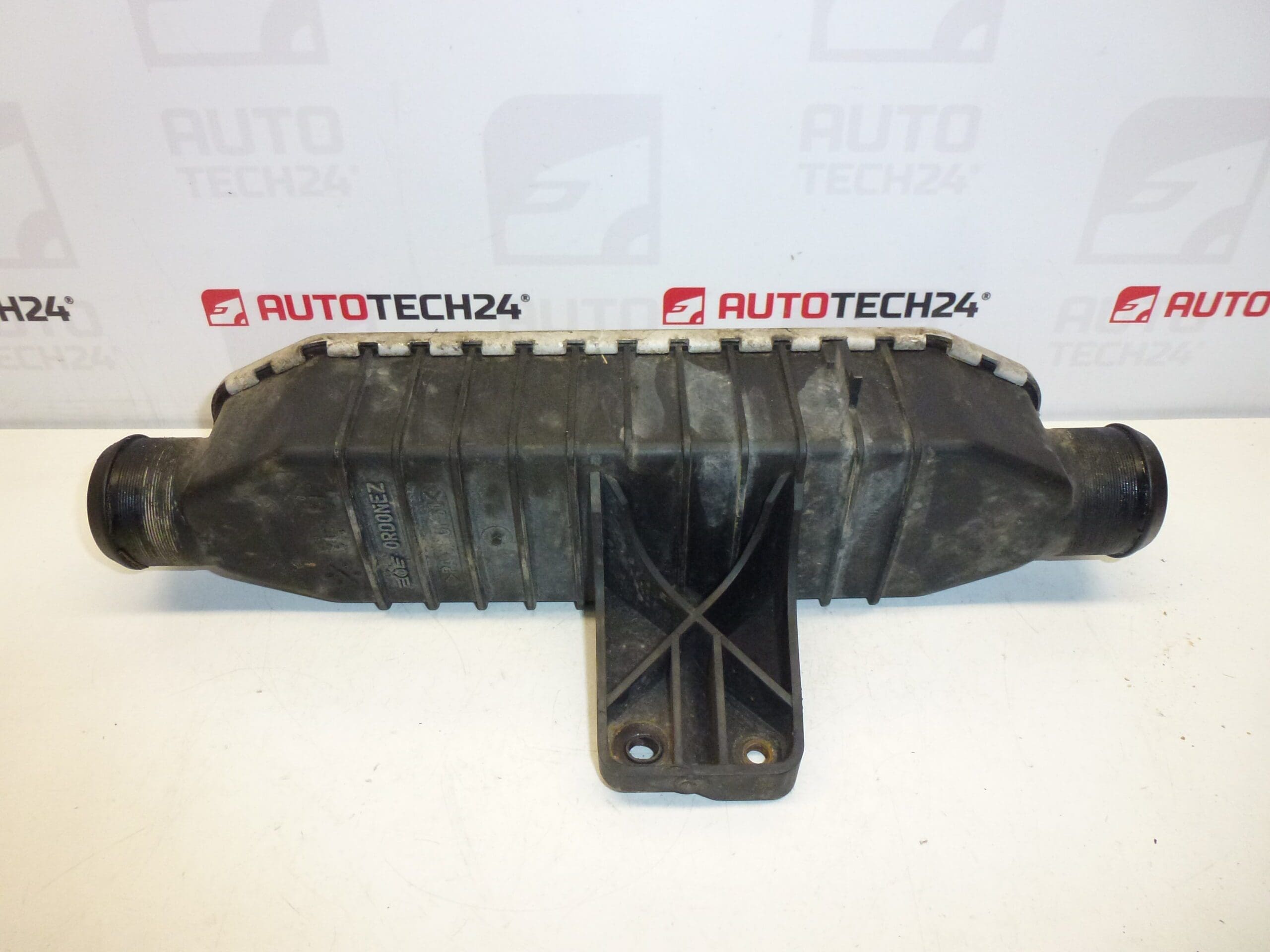 Échangeur de liquide de refroidissement pour Citroën et Peugeot 2.0/2.2 HDi 0384H4 – Image 2