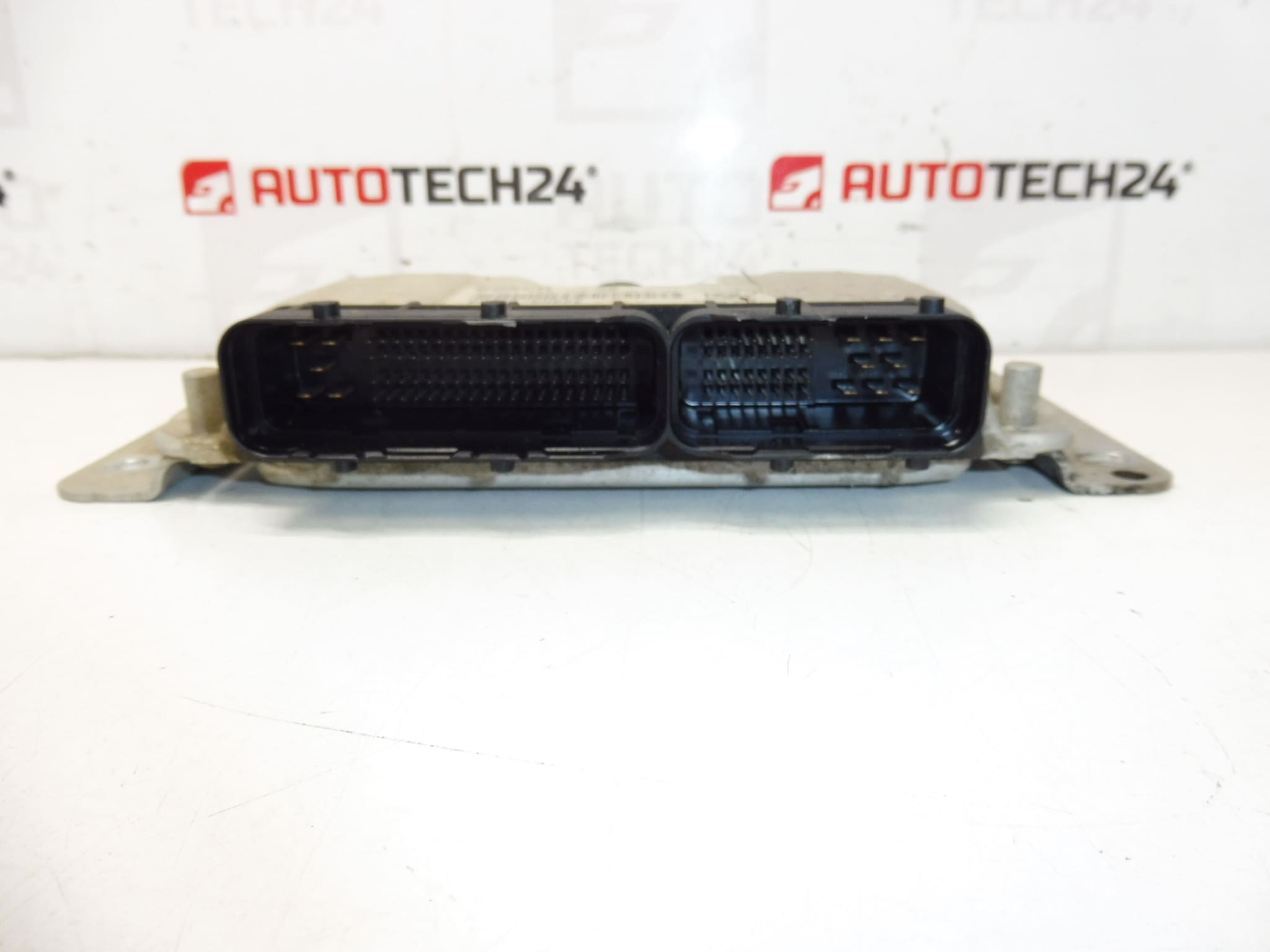 Immobilisateur + calculateur (ECU) + 2 clés à transpondeur pour Citroën C1 / Peugeot 107 1.0 1KR Euro 4 – Image 2