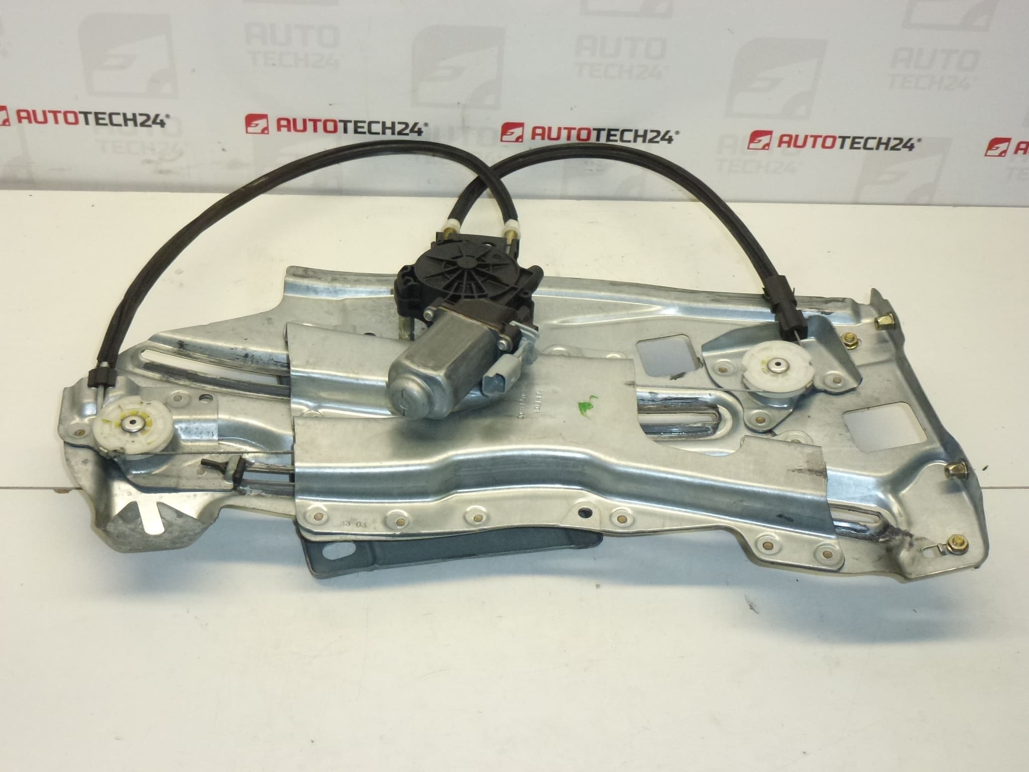 Mécanisme de lève-vitre électrique arrière gauche Citroën C3 Pluriel - 963071180D / 922383 – Image 2