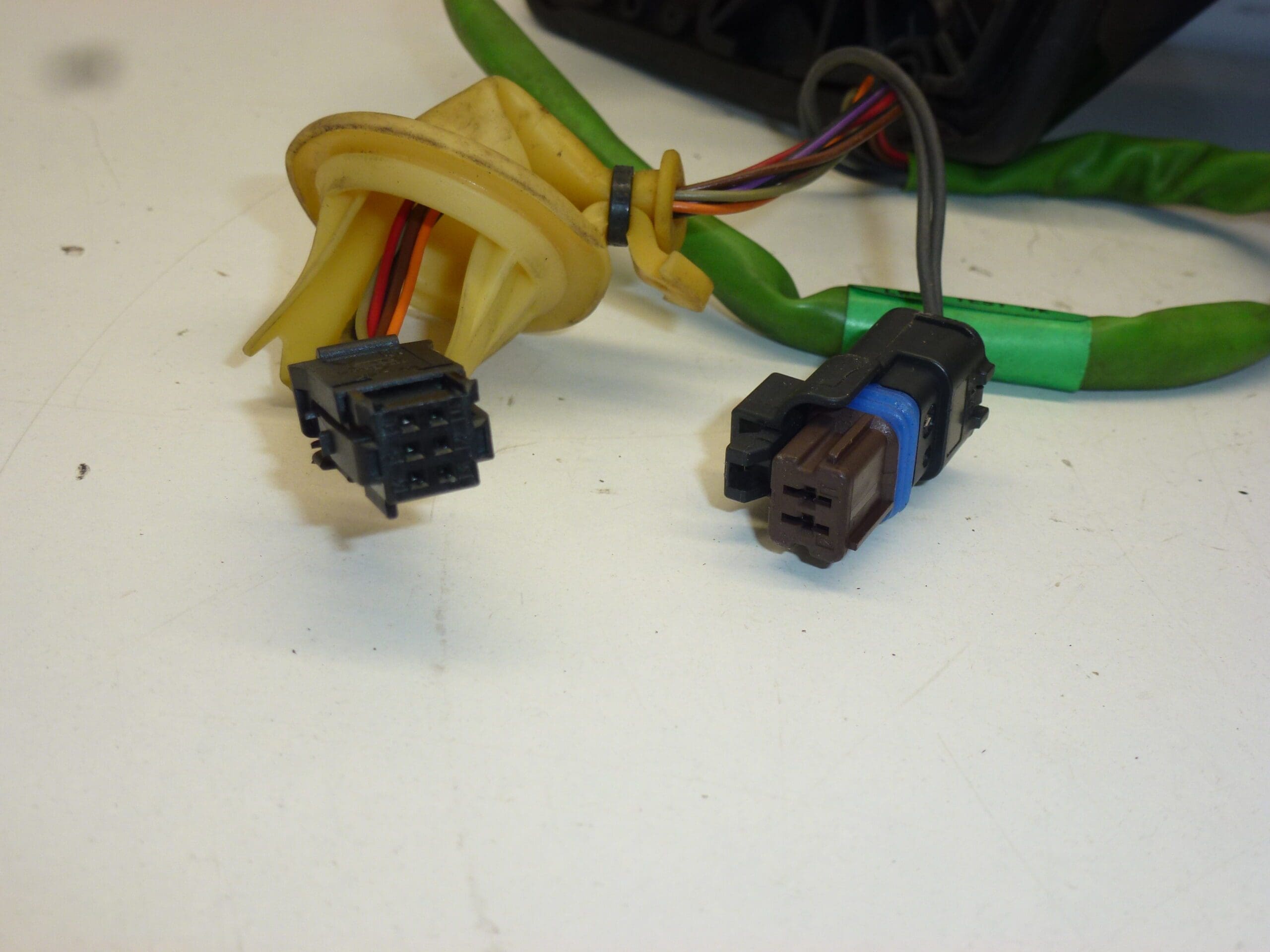 Rétroviseur droit Peugeot 308 KTVD 8153NC – Image 2