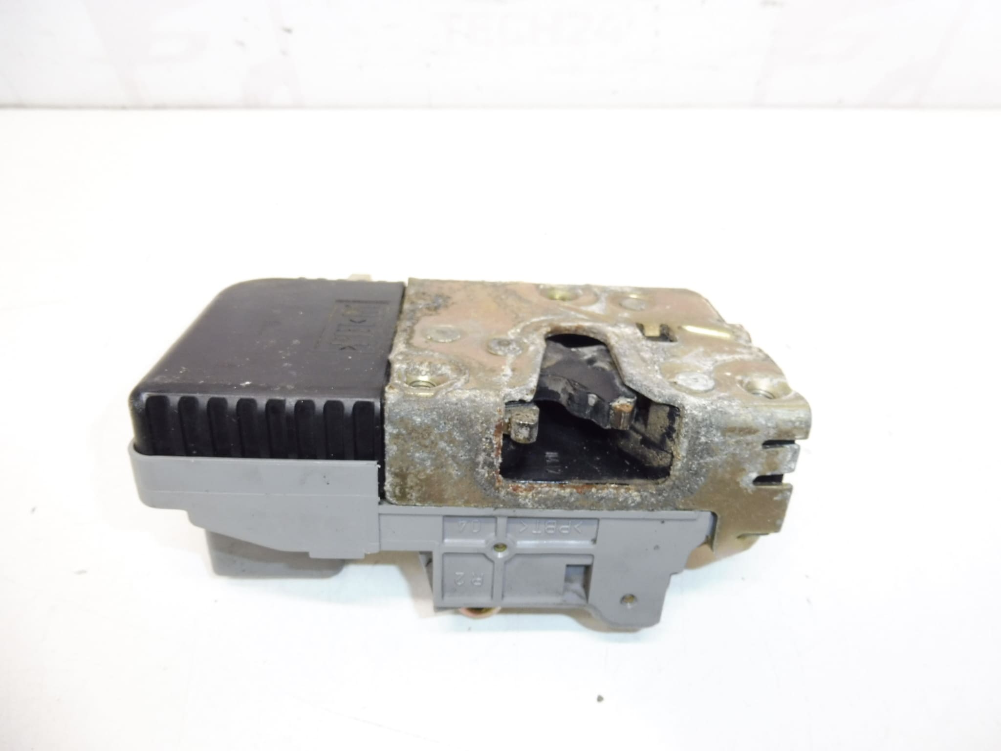 Serrure électrique de la portière avant droite Citroën C5 I et II - 9136J9 – Image 2