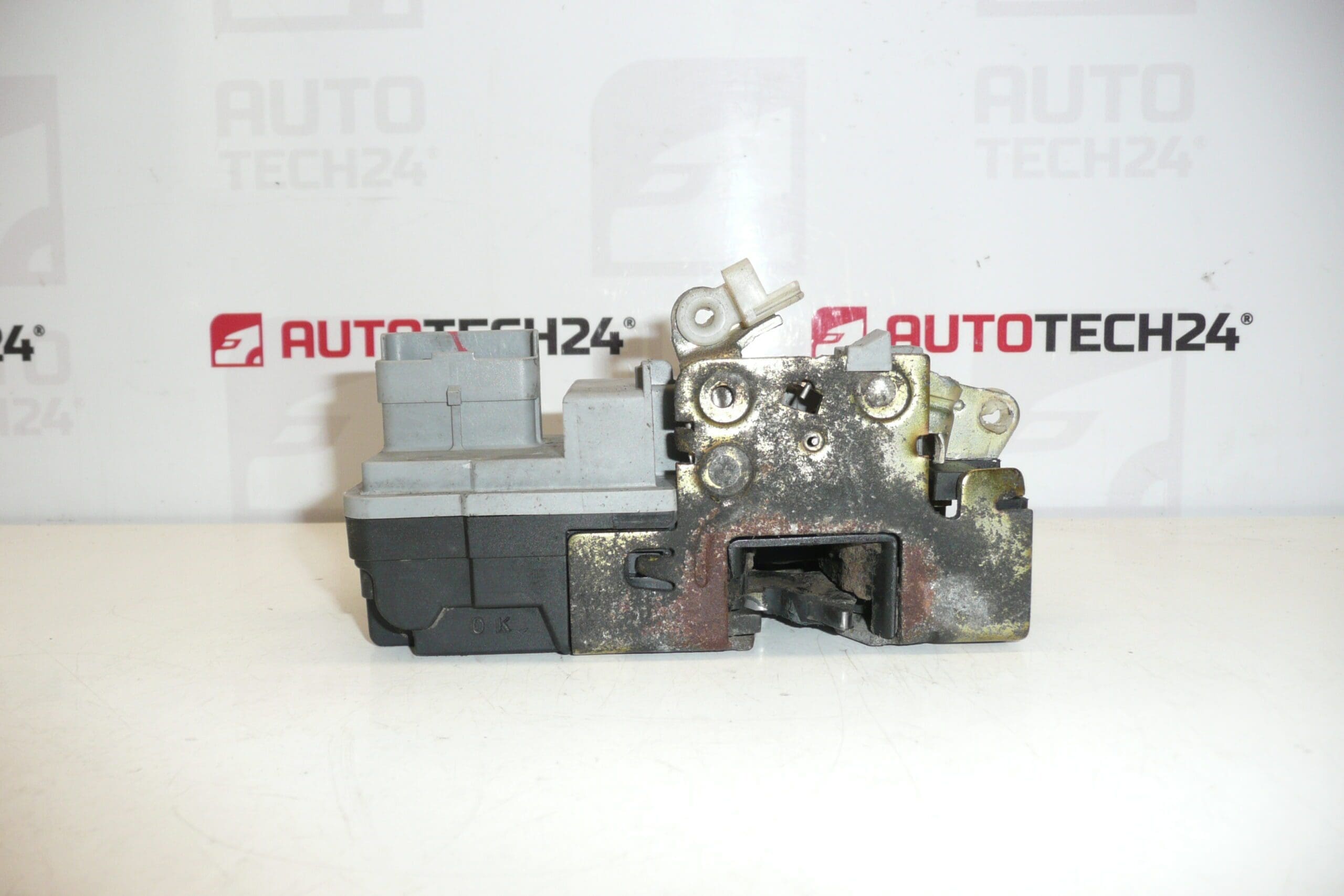 Serrure électrique pour porte avant gauche Citroën Berlingo 9135H6 – Image 2