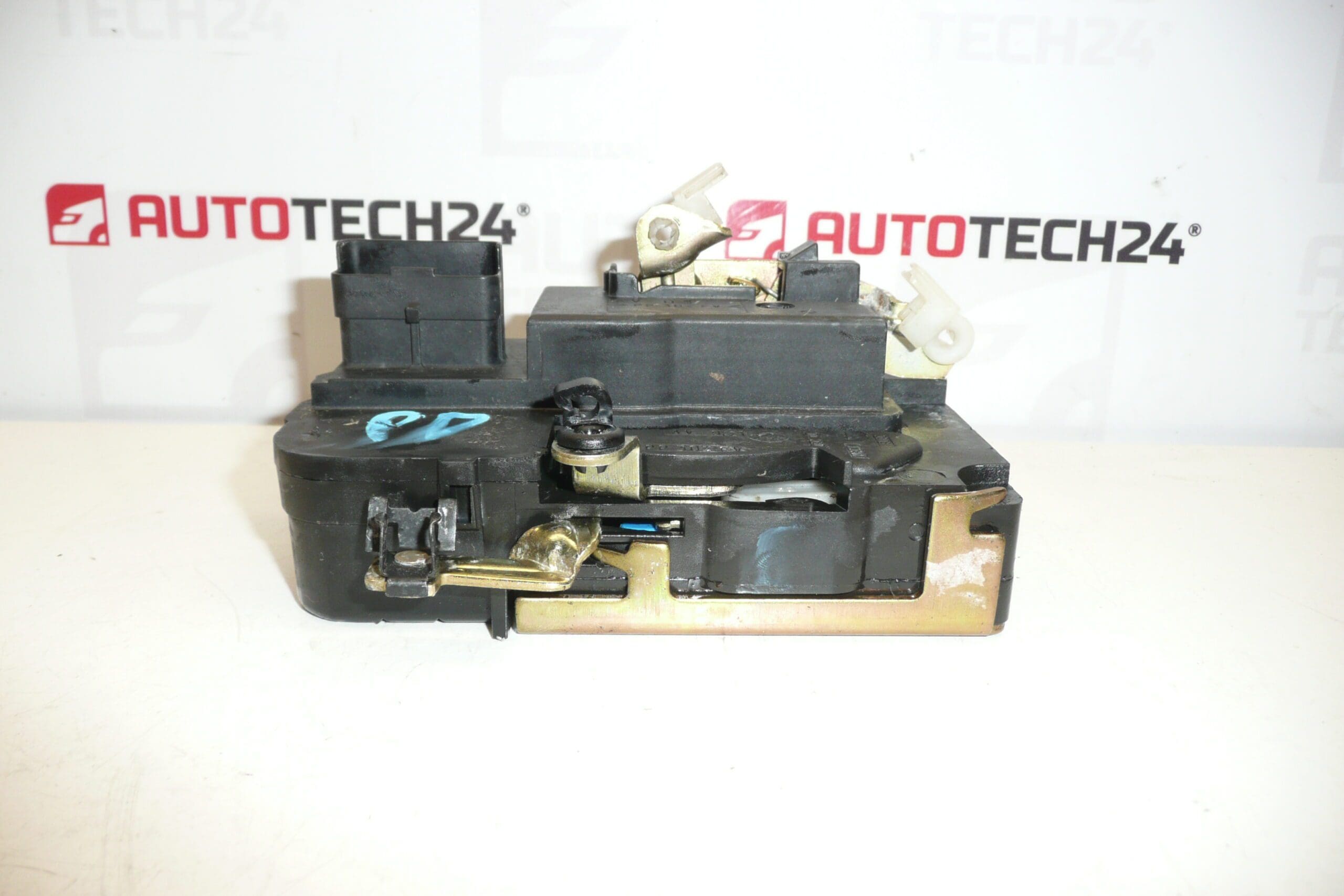 Serrure mécanique de porte avant droite pour Citroën Berlingo I/II 9136P7 – Image 2