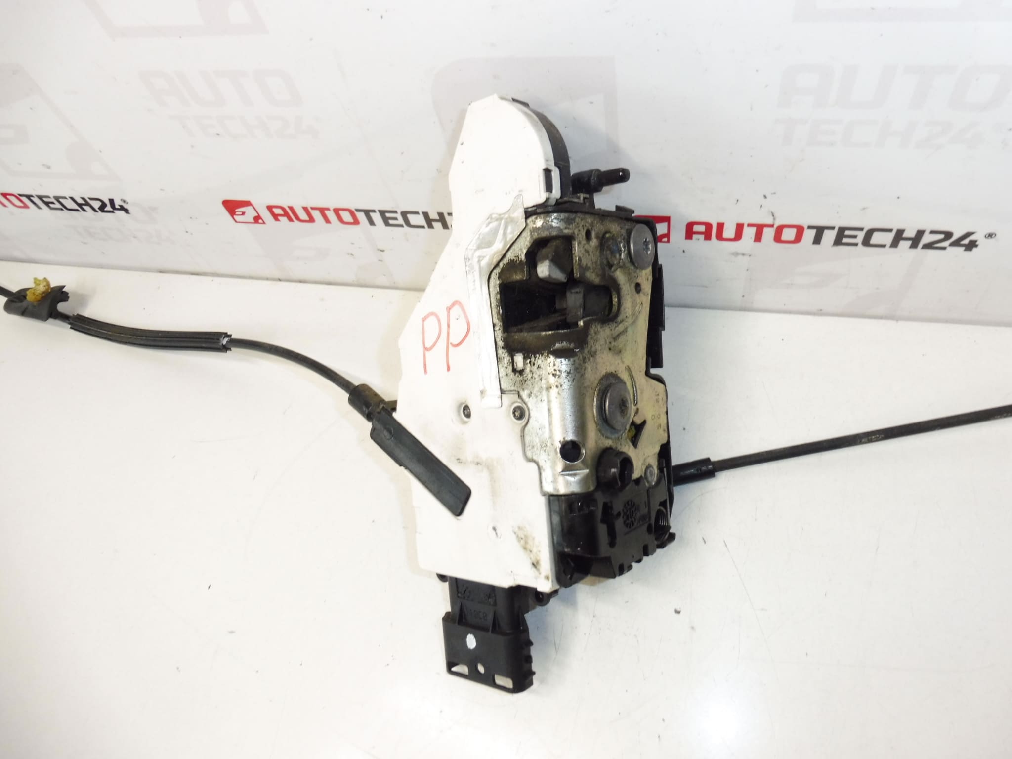 Serrure électrique porte avant droite Citroën C4 Grand Picasso 9136Y8 – Image 2