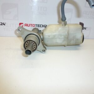 Maître cylindre de frein avec réservoir Citroën C5 X7 Peugeot 407 9646980980 4601Y7 4635F7