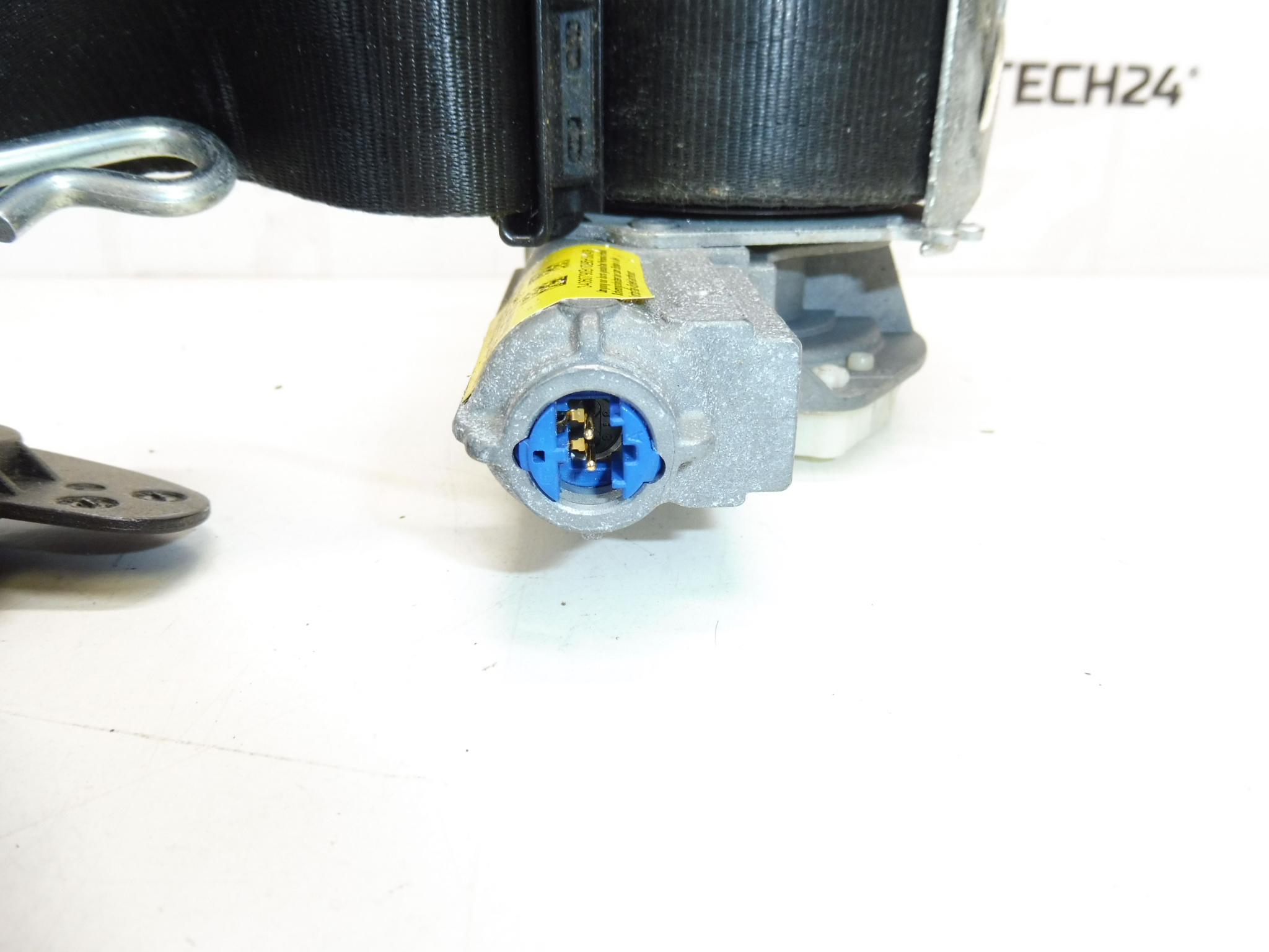 Ceinture de sécurité gauche Peugeot 3008 5008 34071115E 8975HL