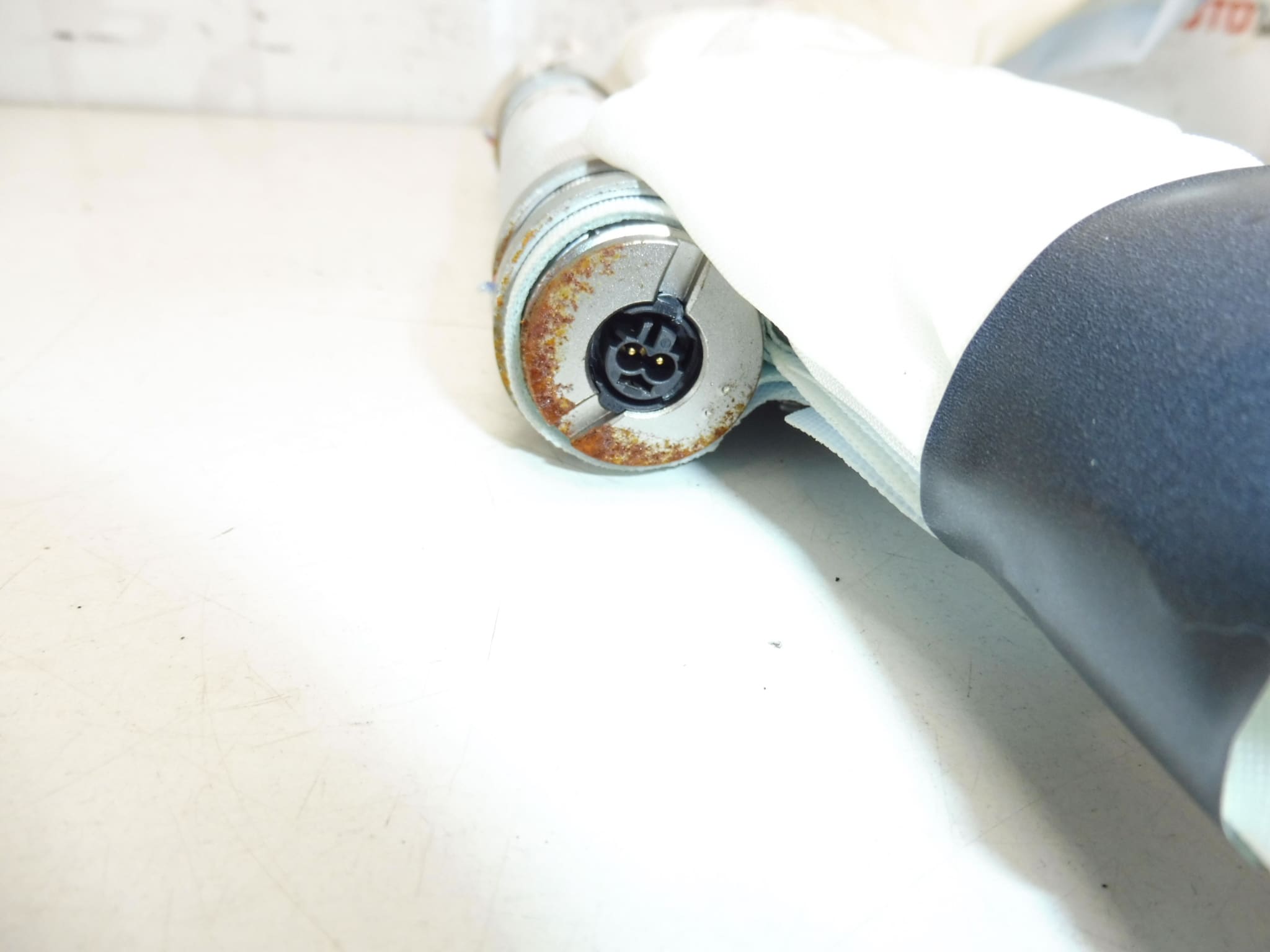 Airbag de pavillon côté conducteur d'occasion pour Citroën C3 Picasso, réf. 9803129780 – Image 2