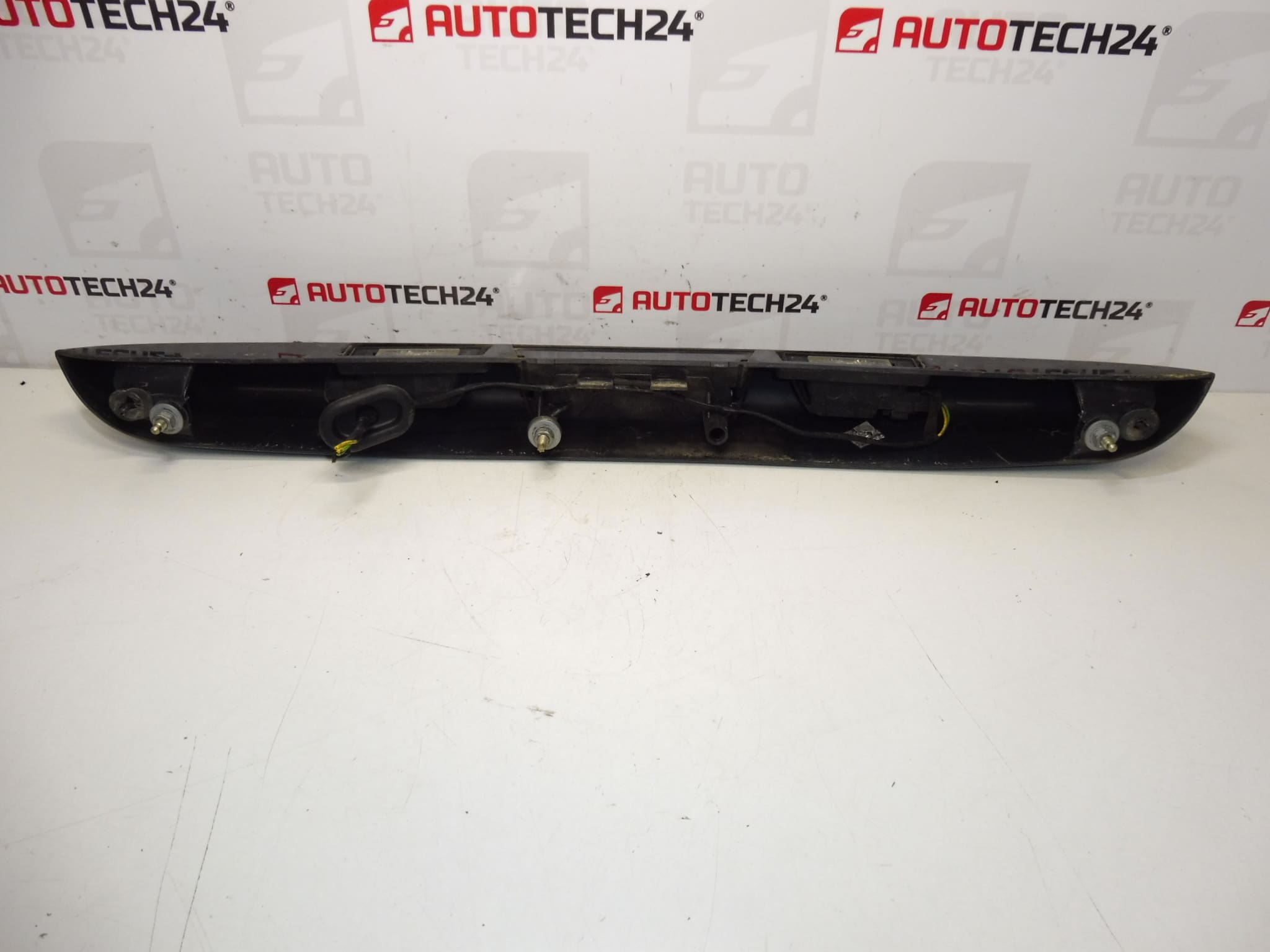 Poignée de hayon arrière Citroën C3 Pluriel EYPC 9641946777 8742E9 – Image 2