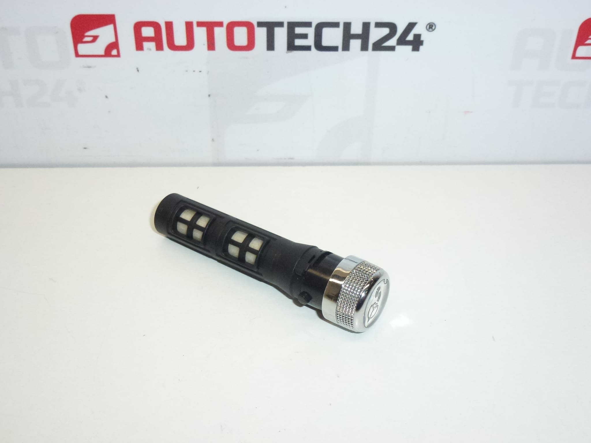 Citroën C4 Picasso 824435 8244e5 Bouton de parfum