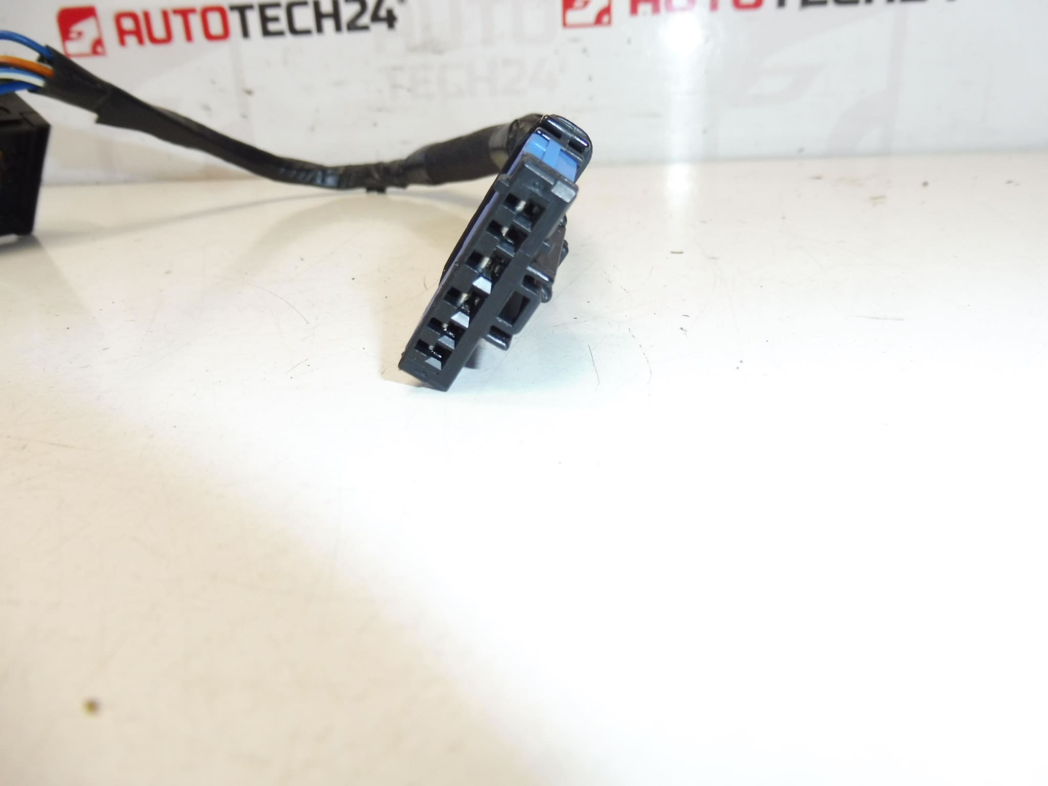 Commande de siège pour Citroën et Peugeot 944931700ZL 6554H9 – Image 2