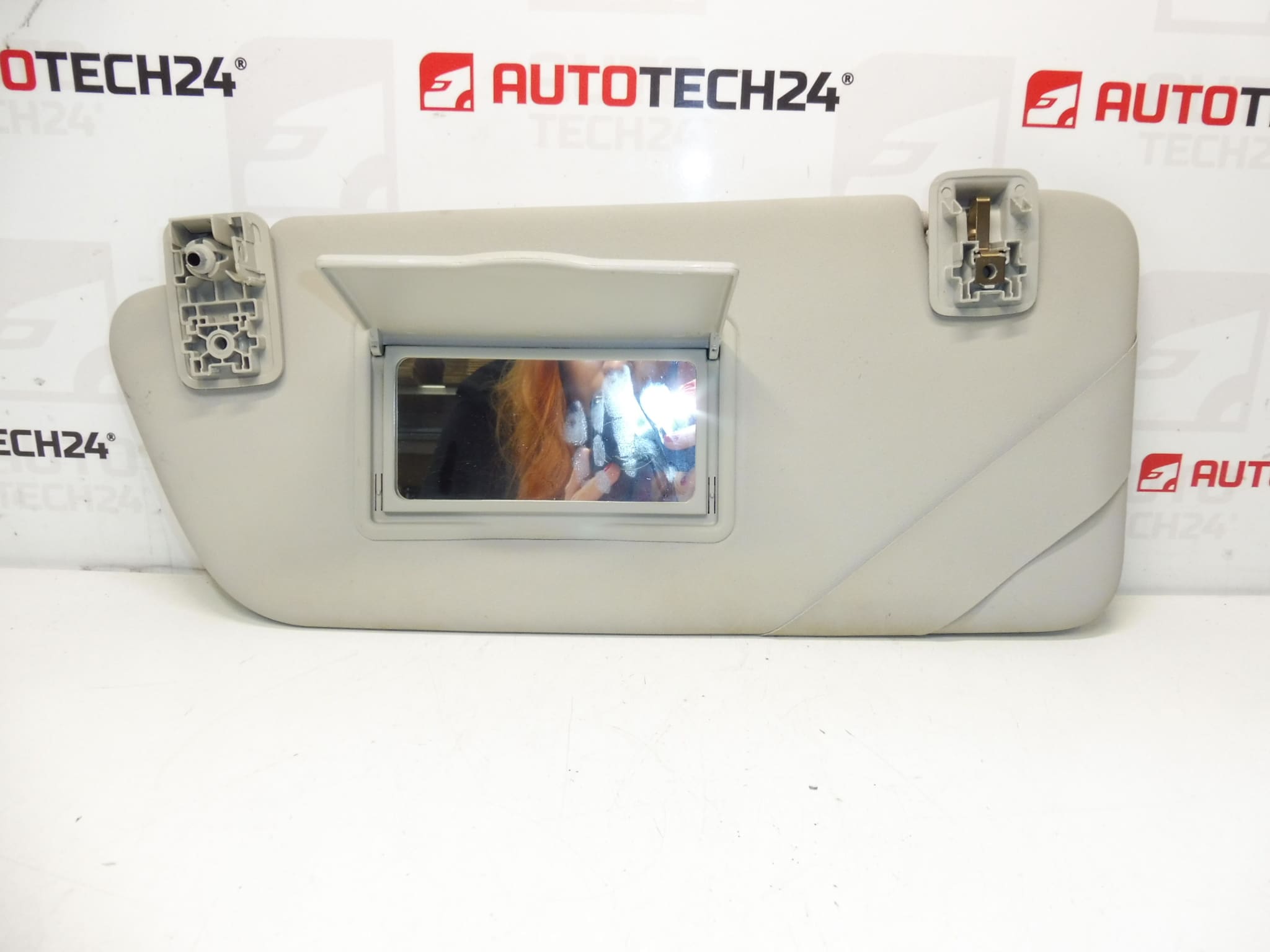 Pare-soleil Gauche Peugeot 308 16115133BJ – Image 2