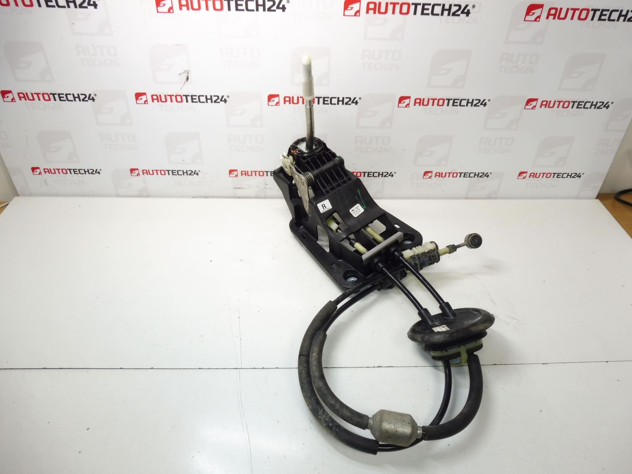 Citroën C3 DS3 Peugeot 9808161480 9837816580 Levier de changement