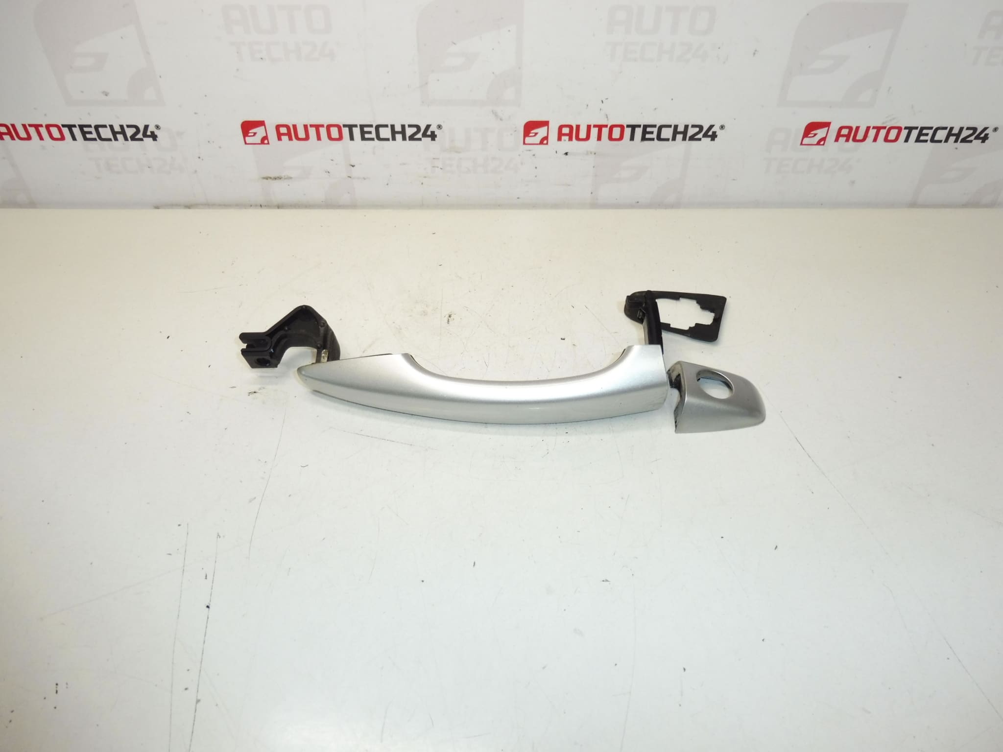 Citroën Peugeot DS EZRC 9101LV Poignée de porte du conducteur