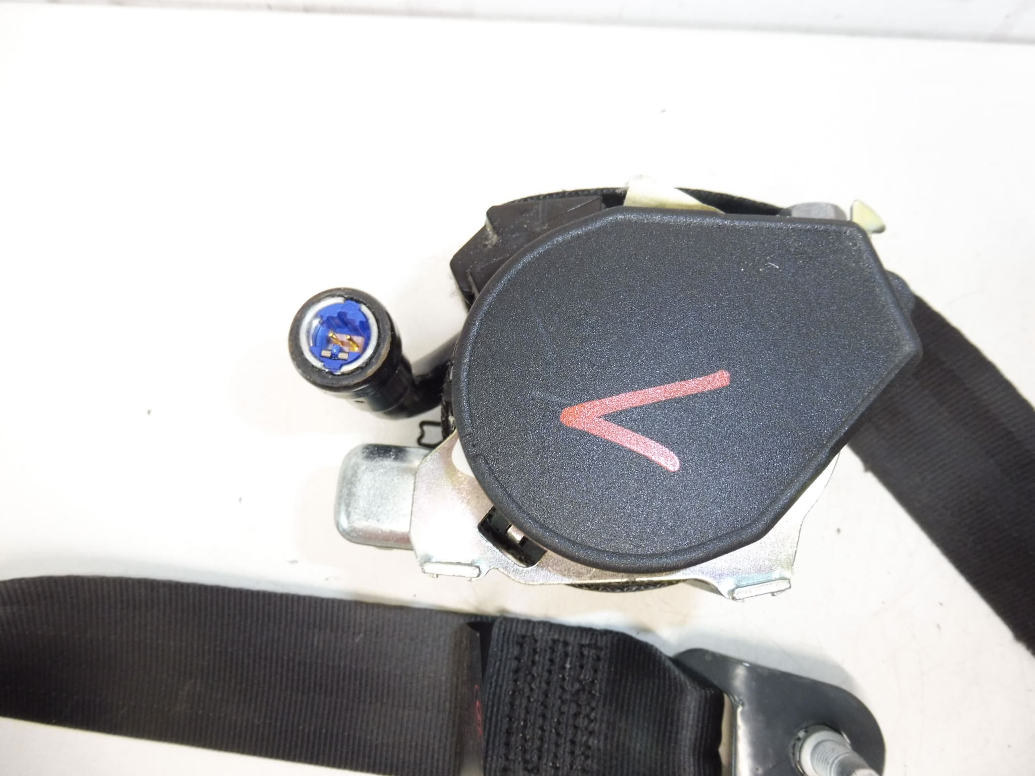 Ceinture de sécurité côté conducteur d'occasion pour Peugeot 308 - 96568574XX 8975K6 – Image 2