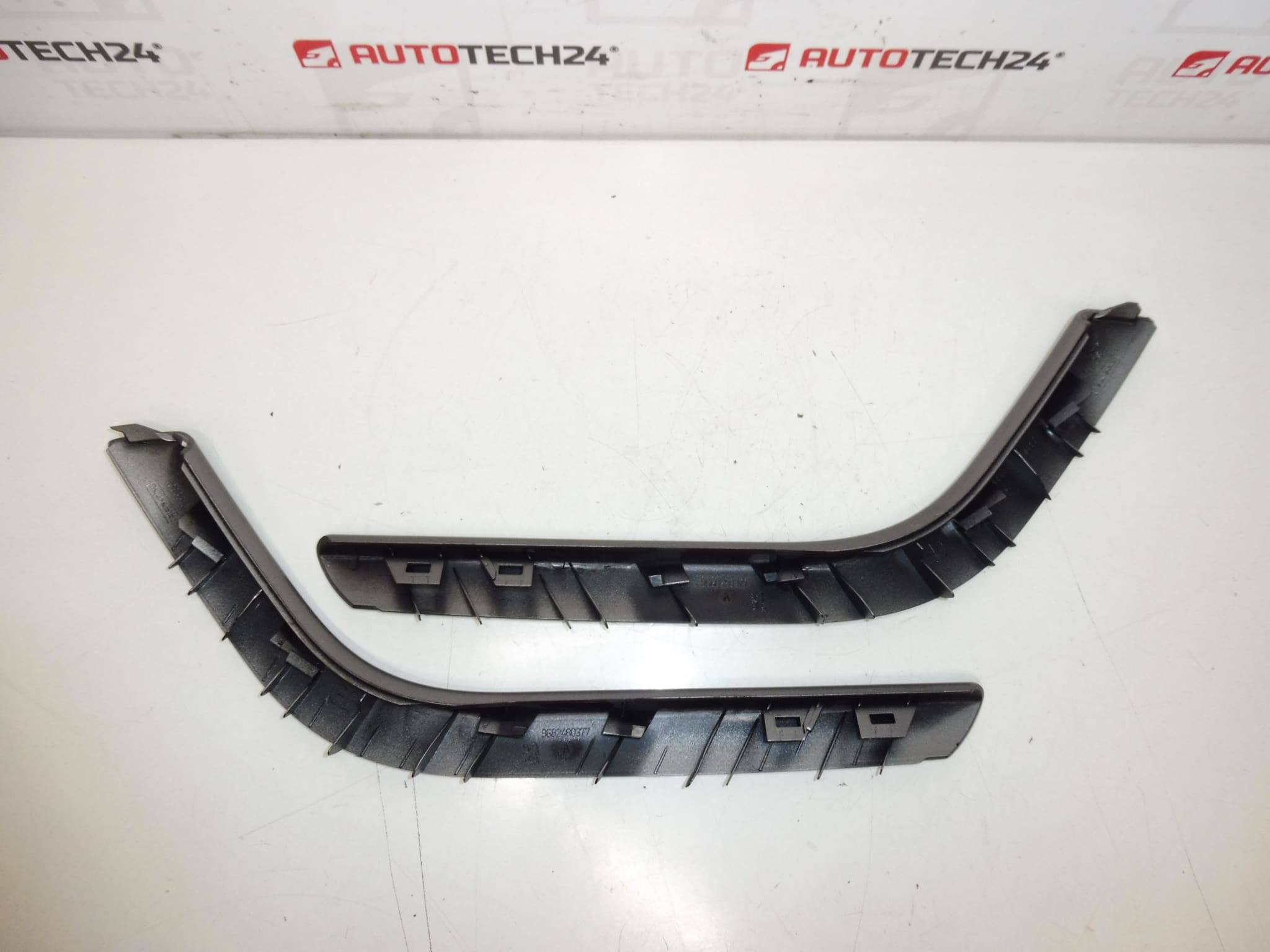 Ensemble de caches de poignées décoratifs pour Peugeot 308 9660550377 9682480377 – Image 2