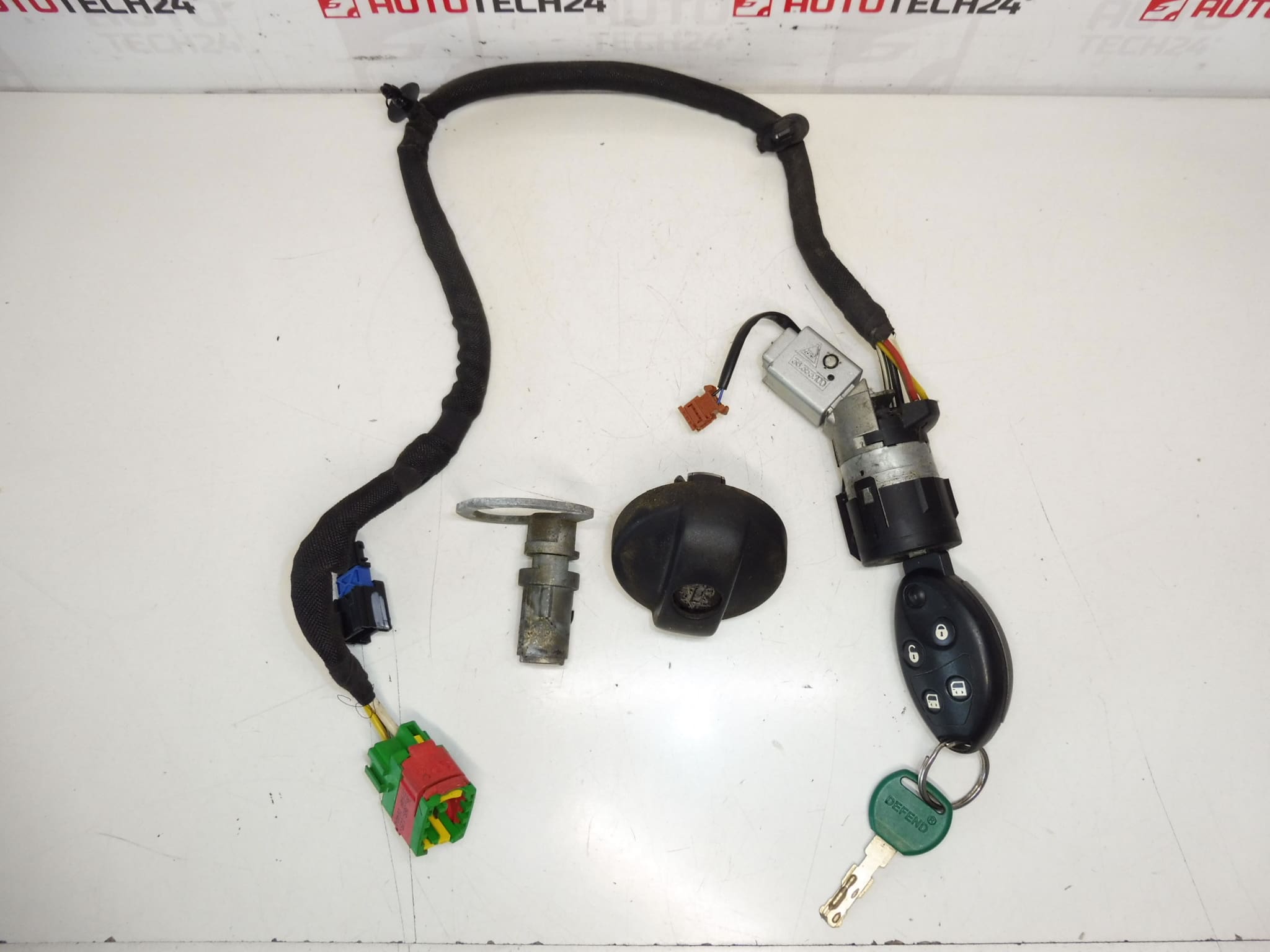 Kit de serrures et de neiman pour Citroën C8 + 1 clé 4162Y4 4162Y2 – Image 2