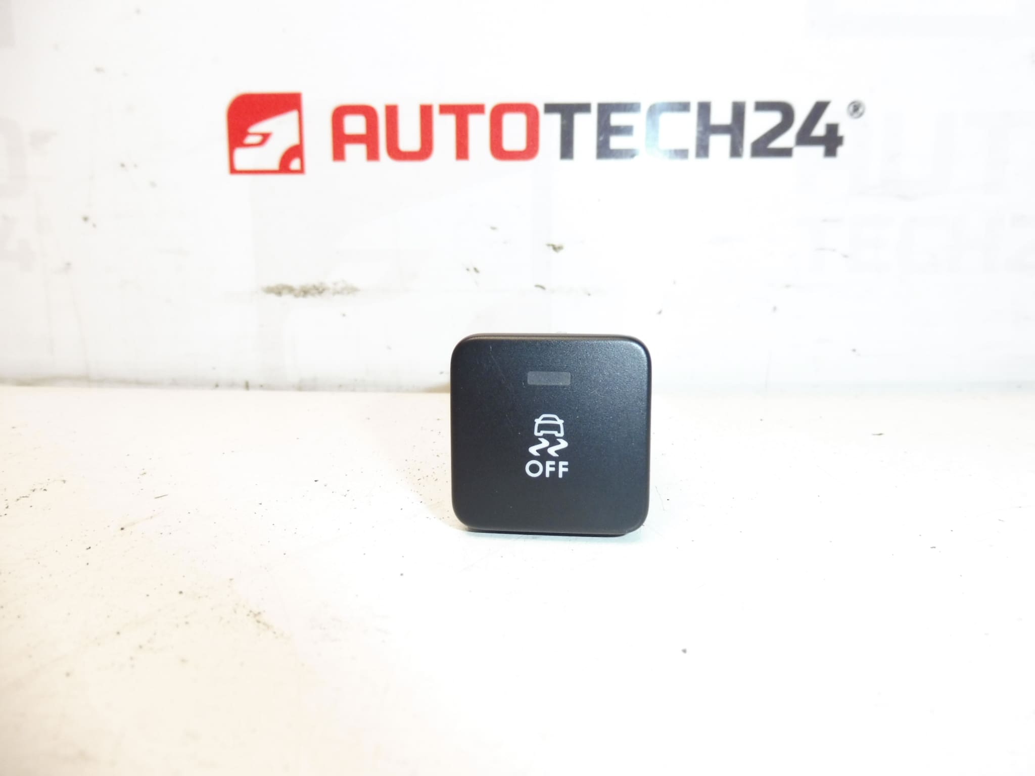 ESP Citroën C -lysee Peugeot 301 96773042d