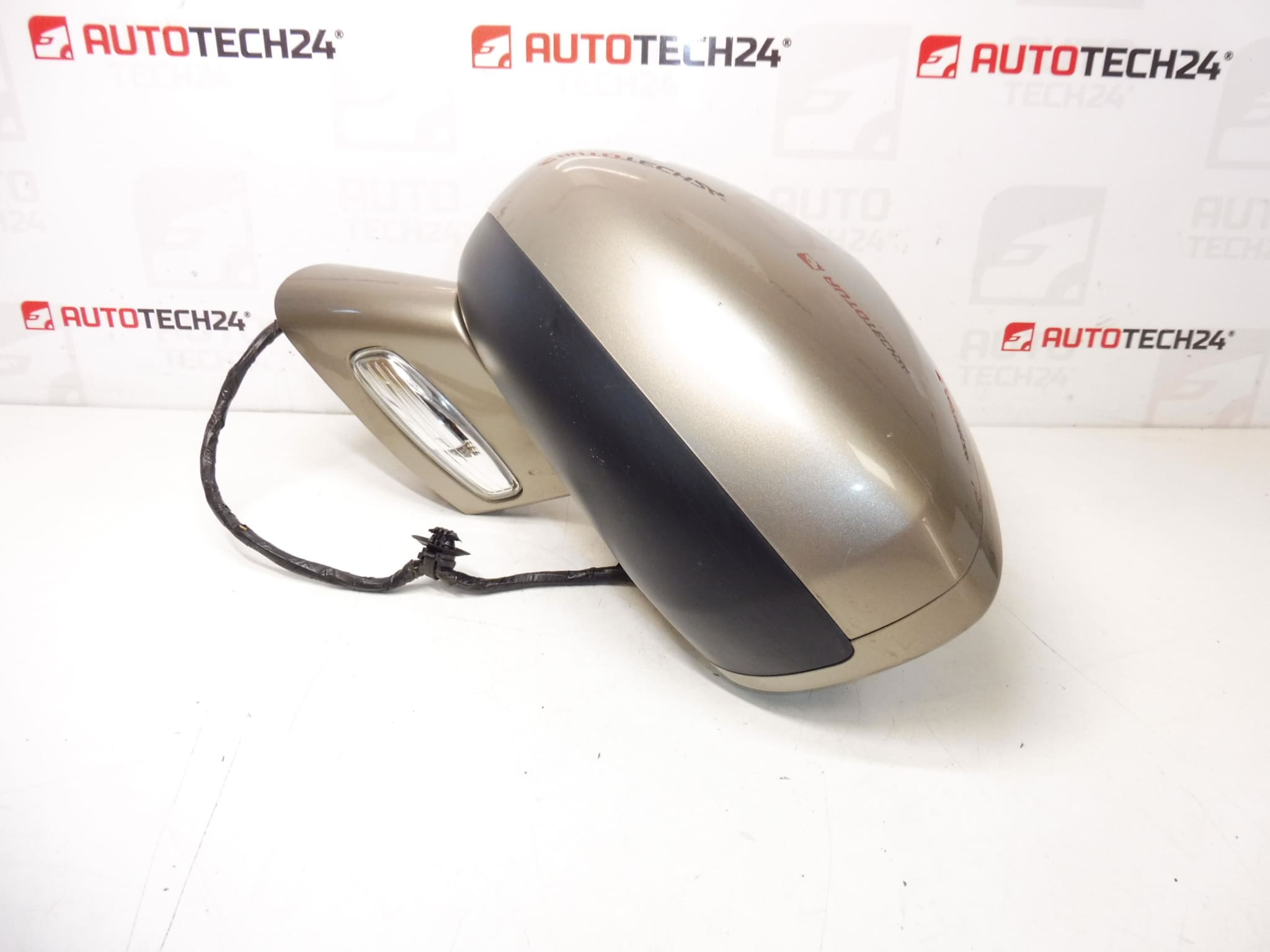 Miroir arrière gauche KCHC Citroën C5 X7 9657441G2 8153SS