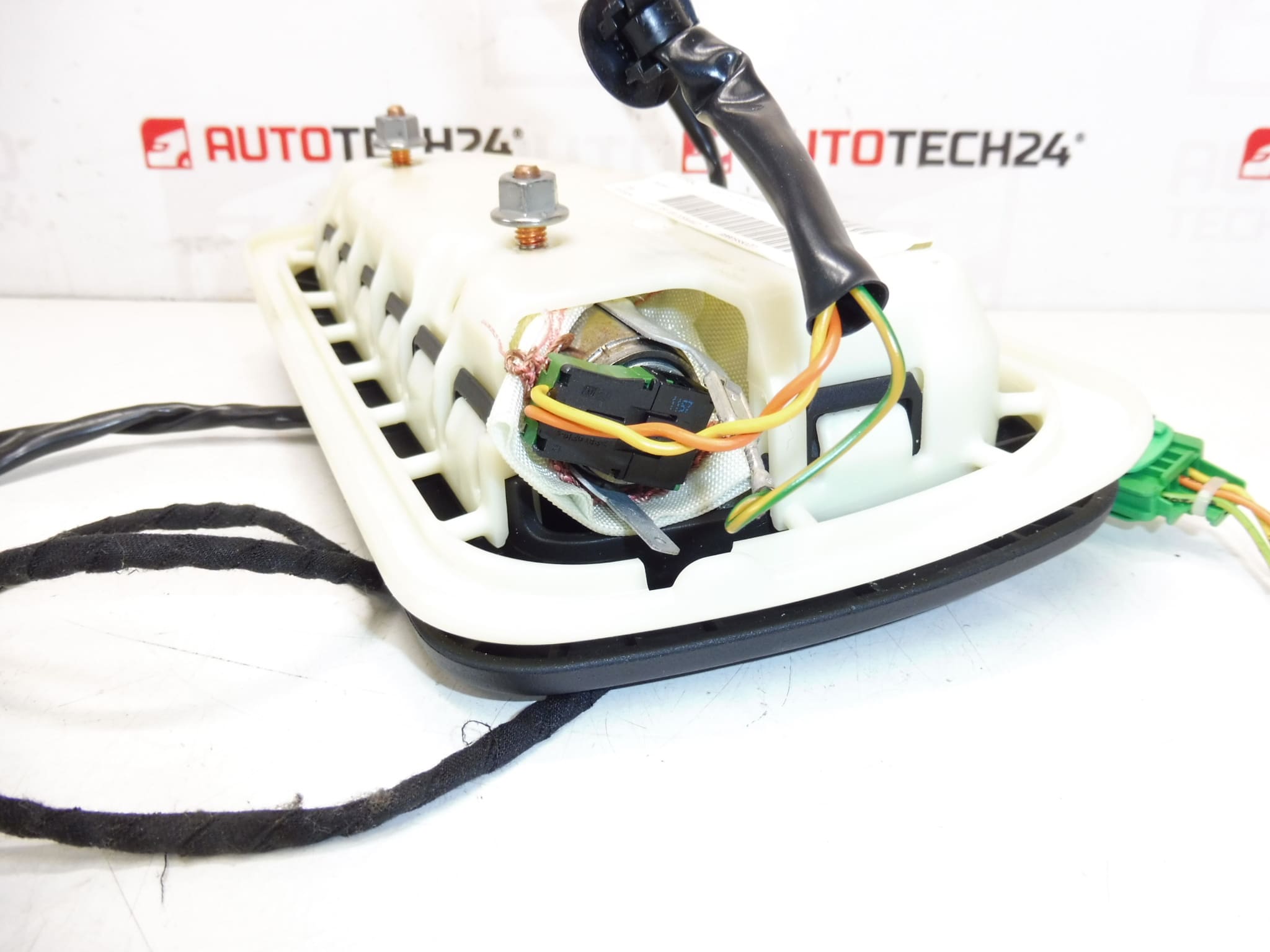 Airbag latéral de siège gauche d'occasion avec câble pour Peugeot 407, réf. 96625550ZD – Image 2