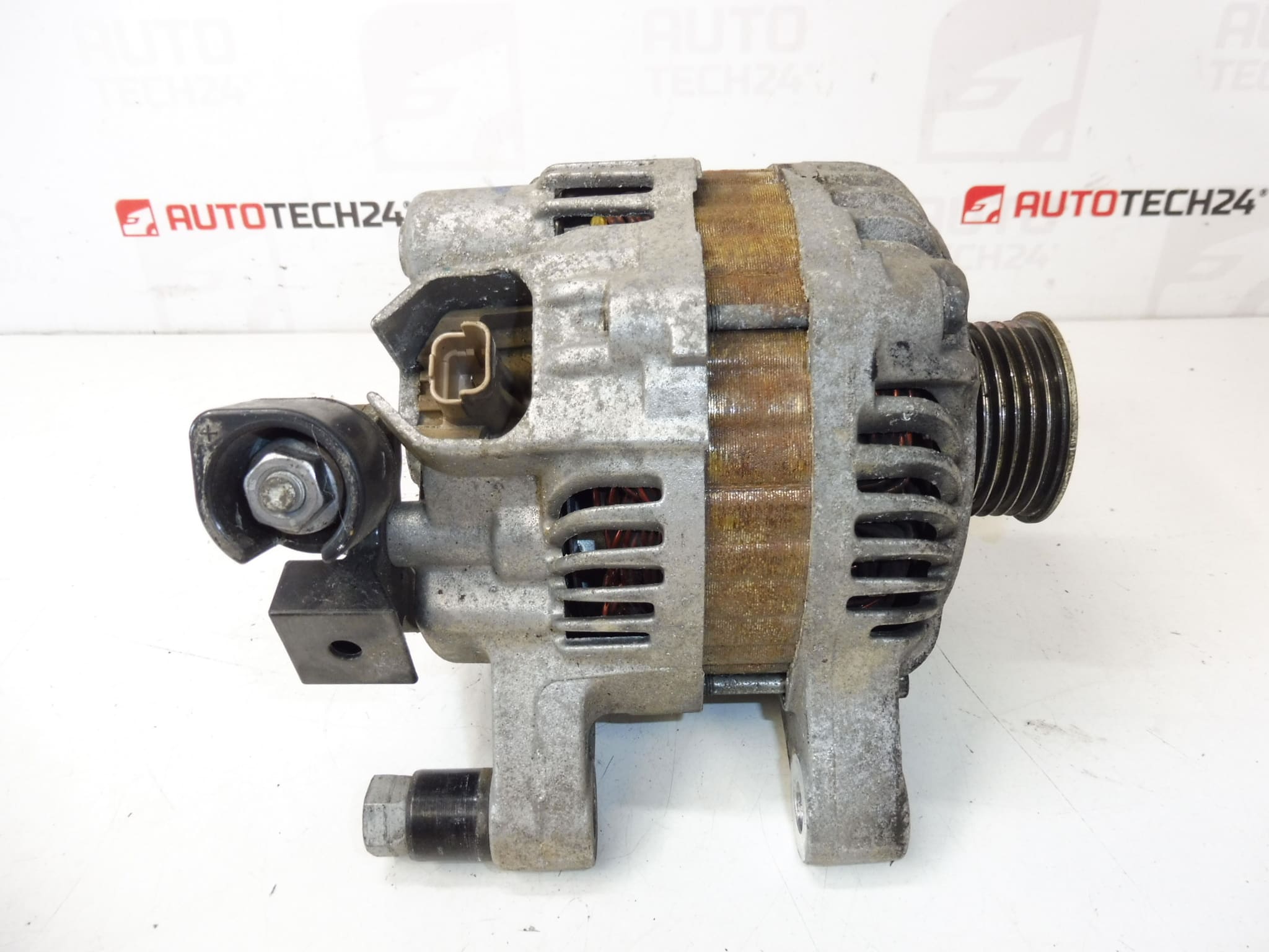 Alternateur Mitsubishi CL8+ pour Citroën/Peugeot 9666030280 – Image 2