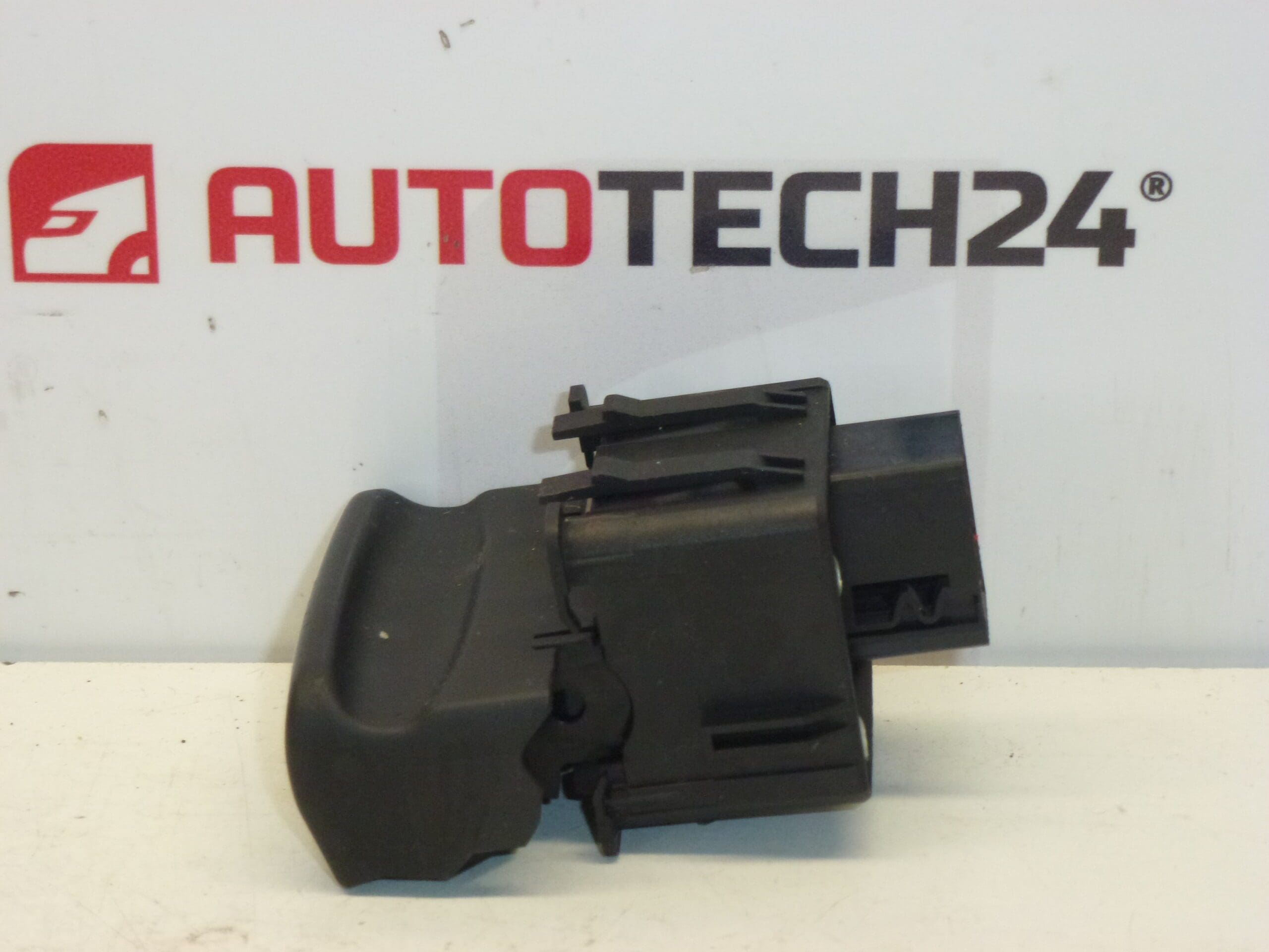 Commande de frein de stationnement électrique Citroën C4 Picasso 96551922ZD 470702 – Image 2