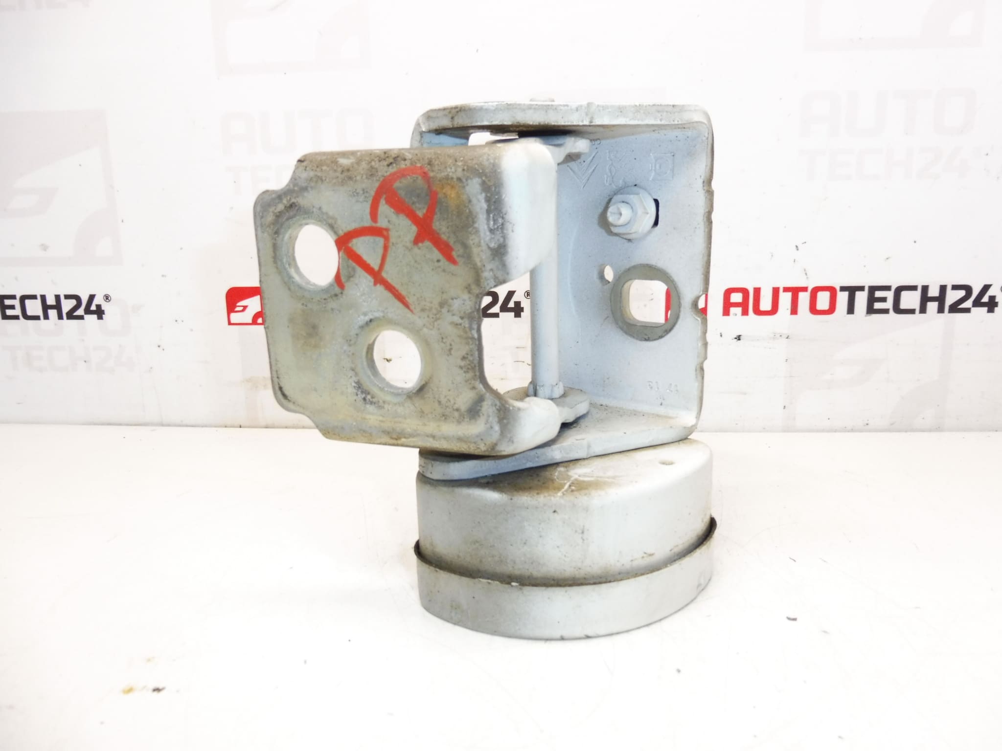 Butée de charnière de la porte avant droite EWPB Citroën C3 Picasso 9035EN – Image 2