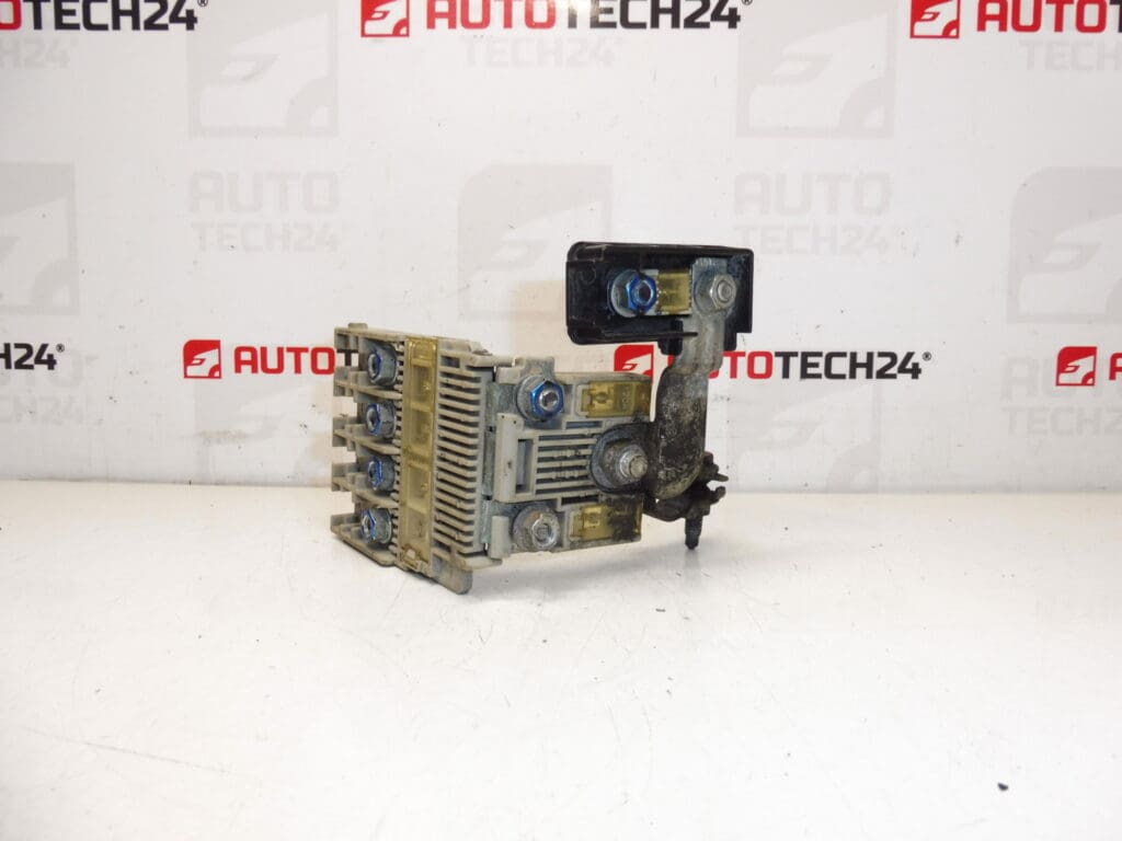 Crosser Crosser Peugeot 4007 6500FC MODULE DE FUSE