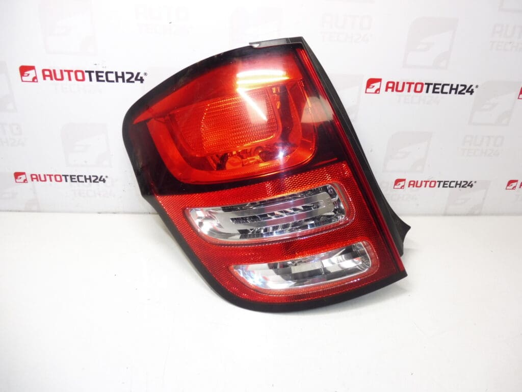 LAMPE DE MAIS ARRÈS gauche Citroën C3 II 9673805480 6350KQ