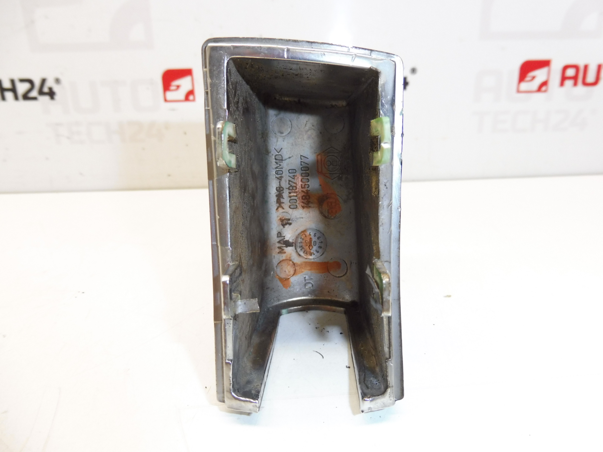 Cache déflecteur pour poignée extérieure de porte arrière droite Citroën Peugeot 1484500077 9101EJ