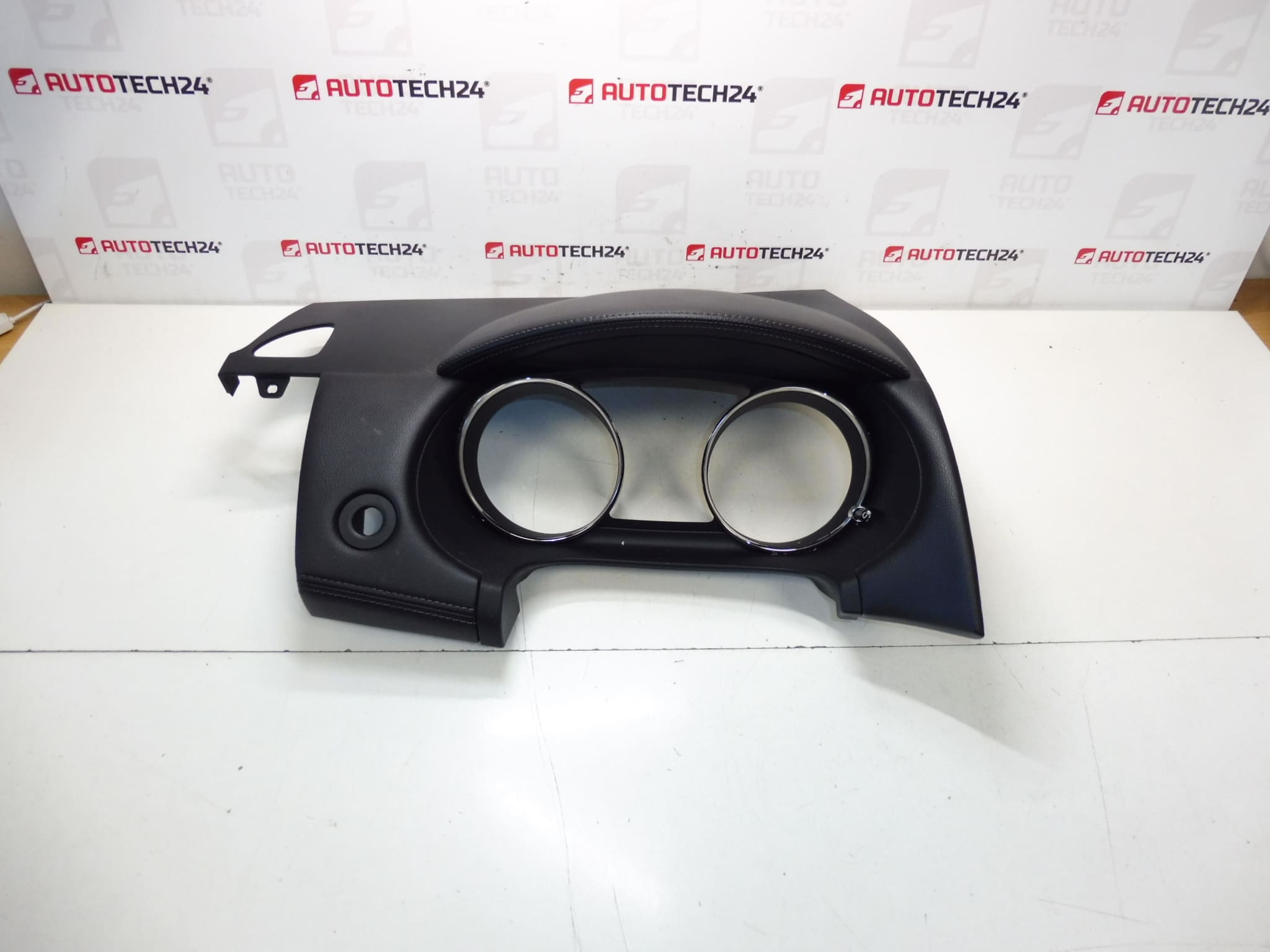 Citroën C-Crosser Peugeot 4007 8060A089 8265LR