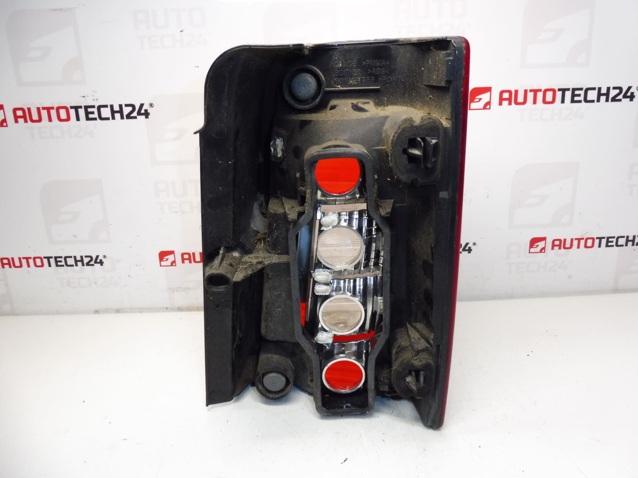 Feu arrière gauche Citroën Peugeot 6350Z0 6350CX – Image 2