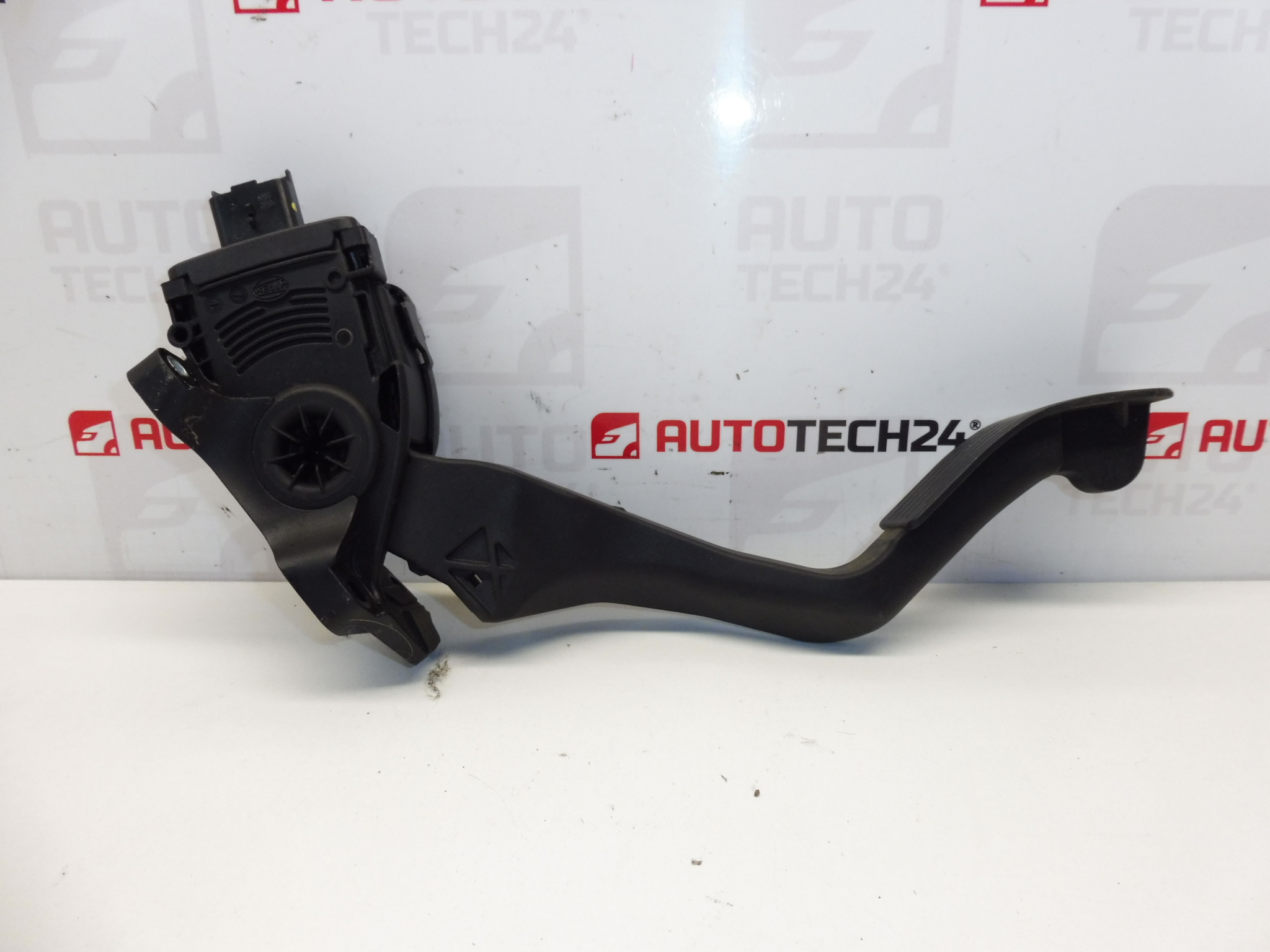 Pédale d'accélérateur Citroën Peugeot 6PV009083-00 9680756880 1601AW