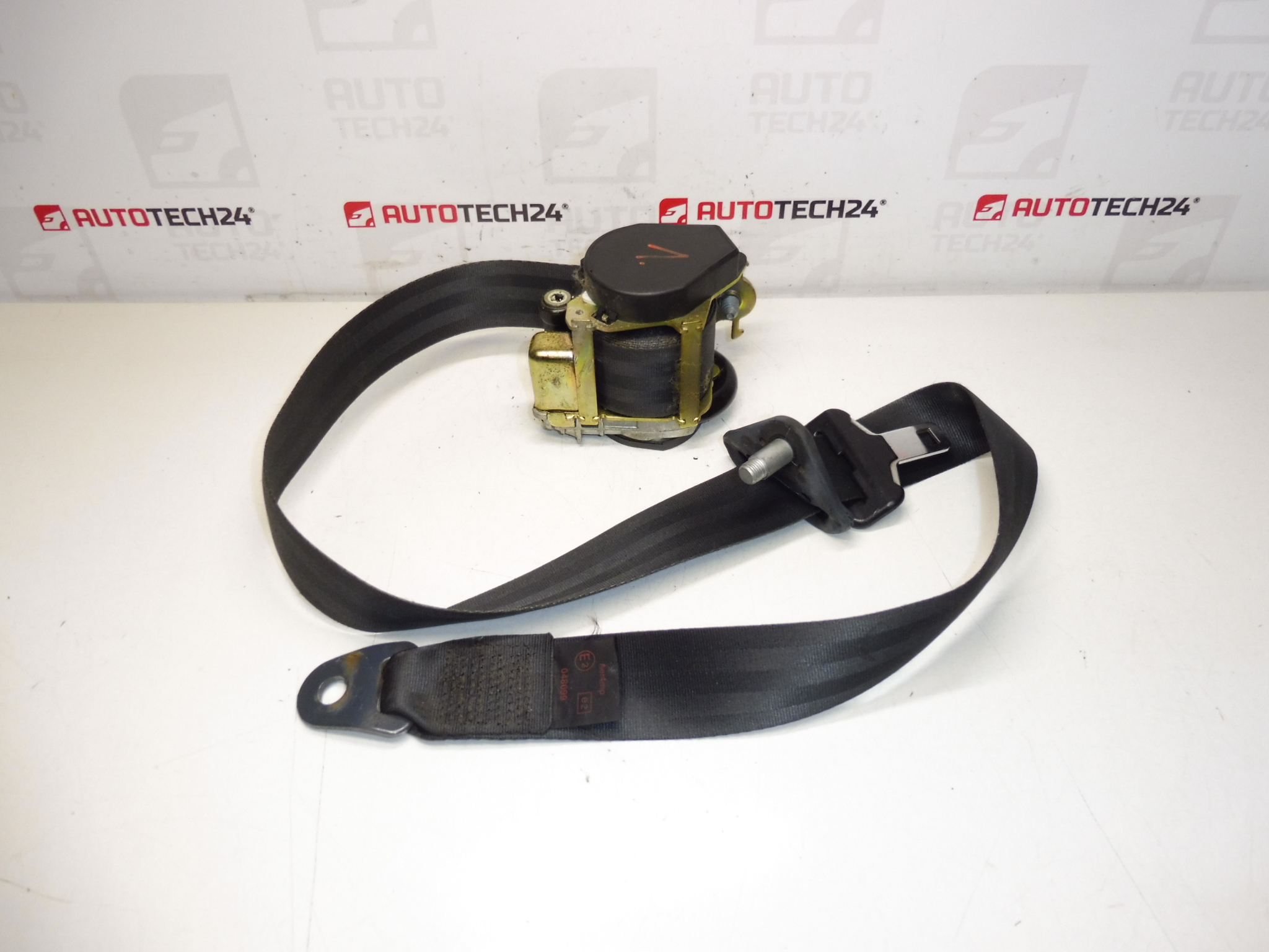 Ceinture de sécurité pyrotechnique avant gauche pour Citroën Xsara Picasso d'occasion 96314387XX 8973L7