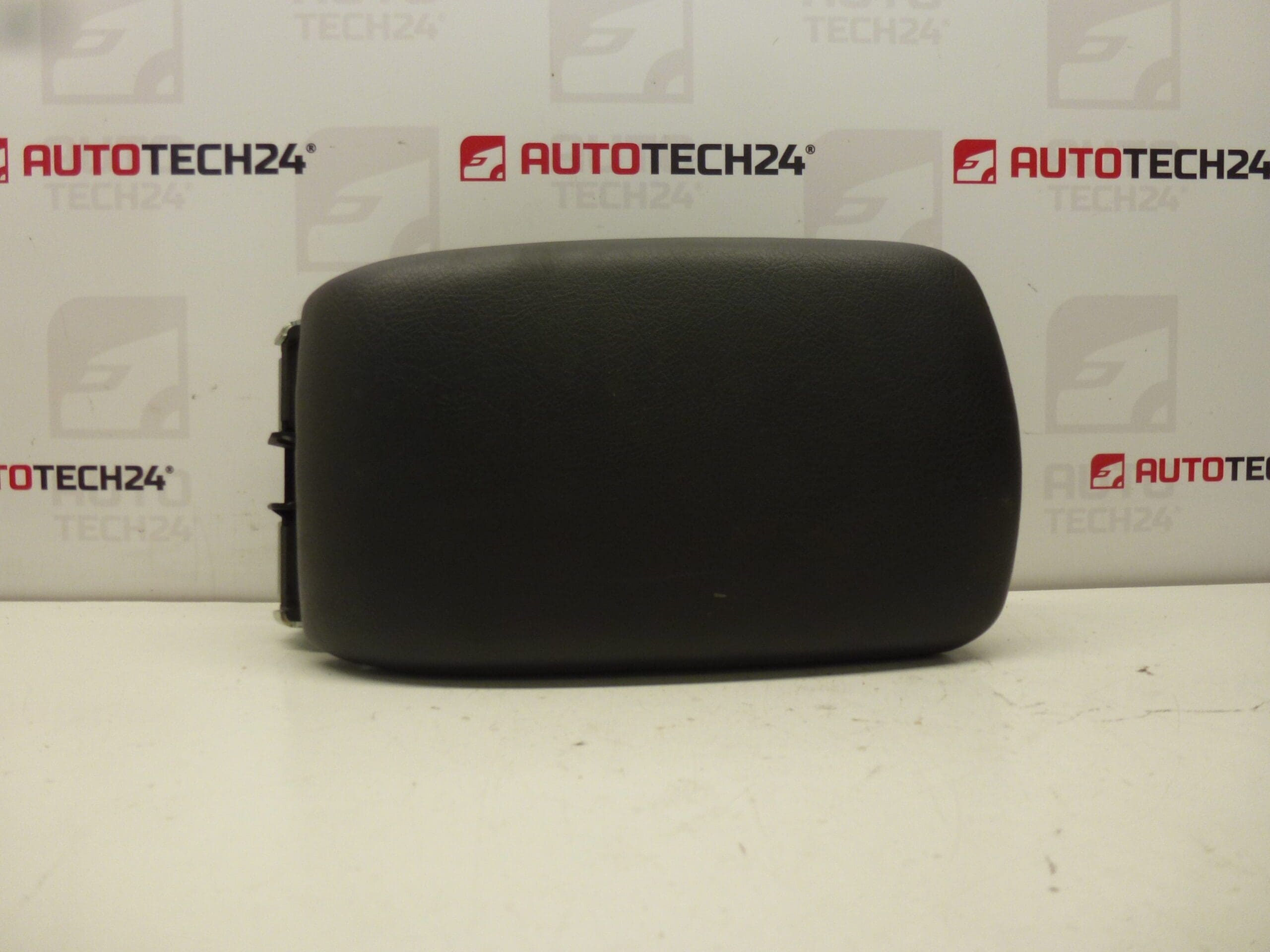 Accoudoir central Peugeot 308 96587010ZD 7589SV