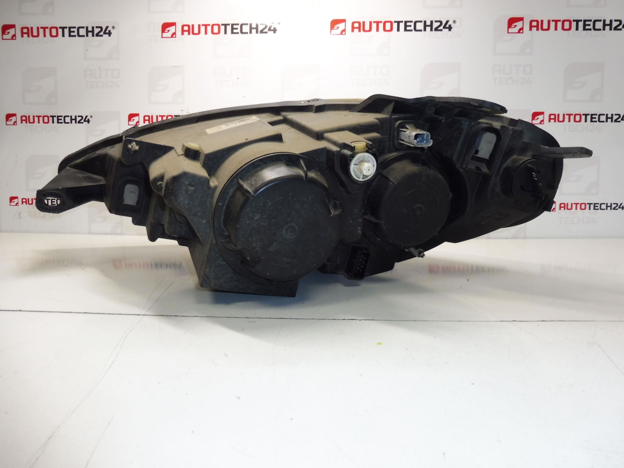 Phare Avant Droit Peugeot 807 1400964280 89901573 6206F1 – Image 2