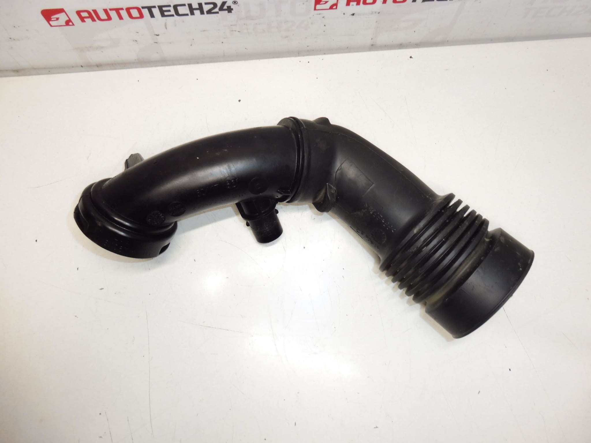 Raccordement air 1.5 HDI Citroën Peugeot 9810921180 – Image 2