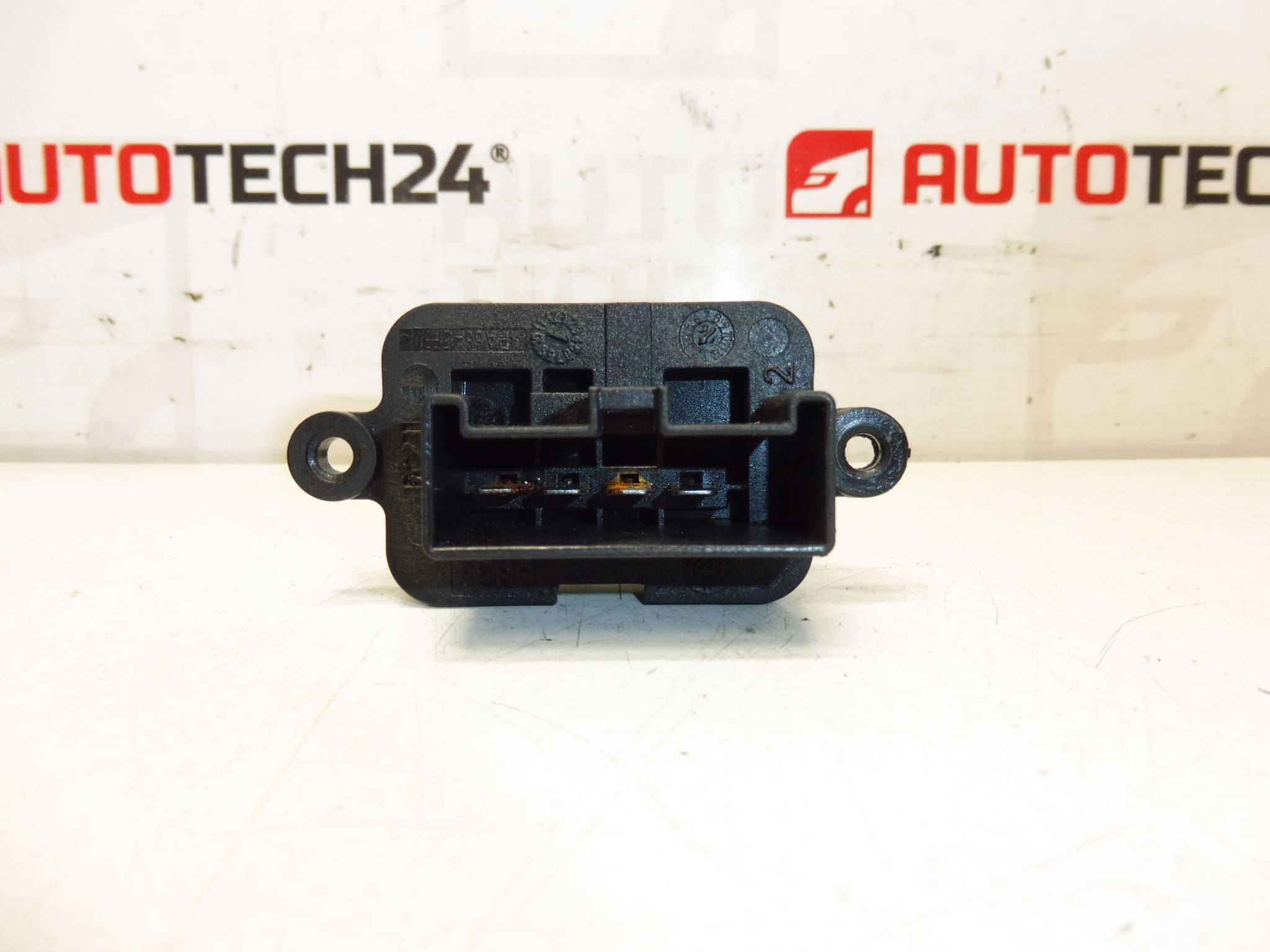 Régulateur de vitesse de ventilateur Citroën Peugeot 1609171080 – Image 2