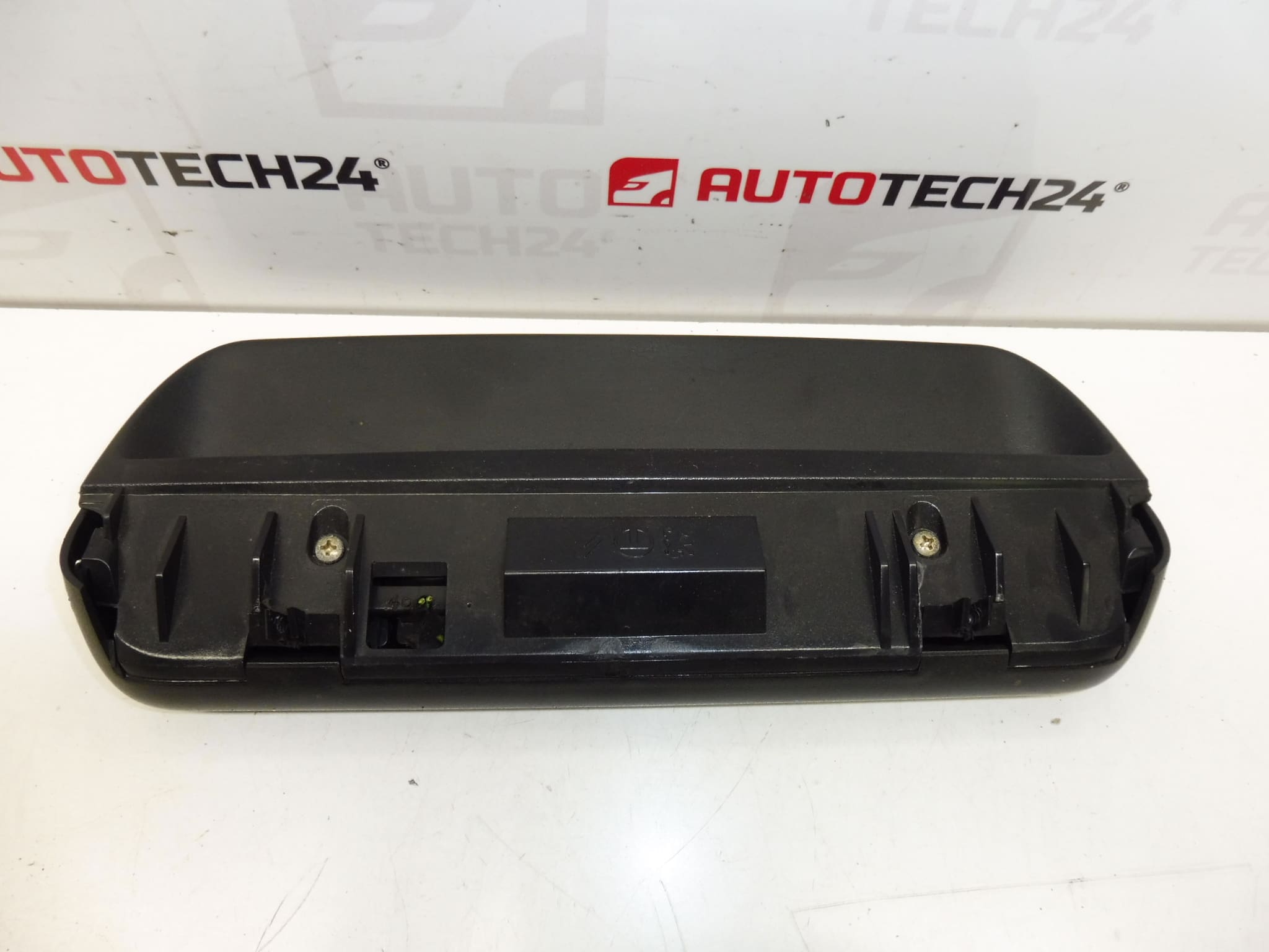 Troisième feu stop Citroën Xsara Picasso 6351Y2 6351ER – Image 2