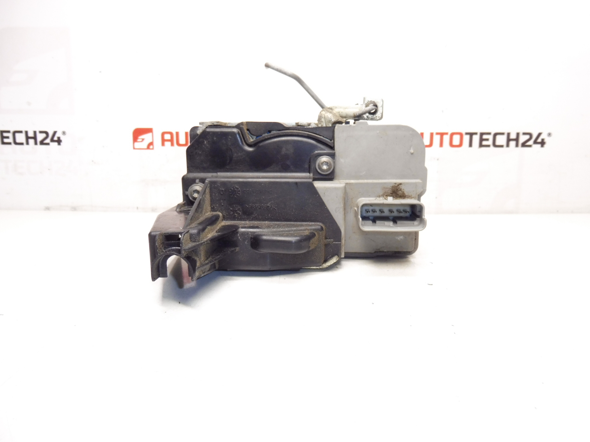 Serrure électrique de verrouillage centralisé, porte avant droite (passager) Peugeot 307 9136Z9