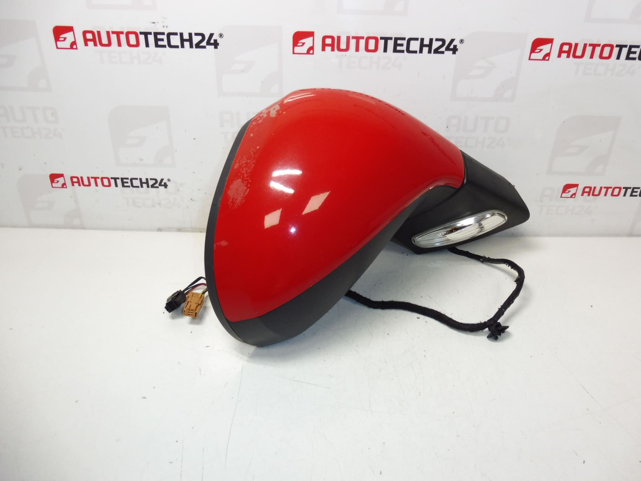 Rétroviseur droit Peugeot 207 KKN 96806501XT 8149ZH